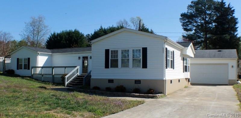 Property image 1 at 117 Driftwood Drive, Mooresville, NC 28117