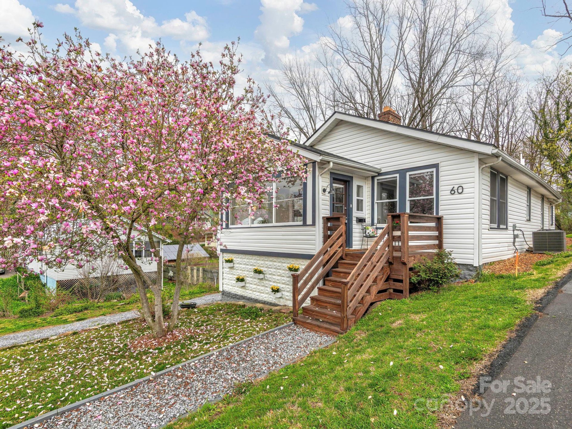 Property image 2 at 60 Fulton Street, Asheville, NC 28801