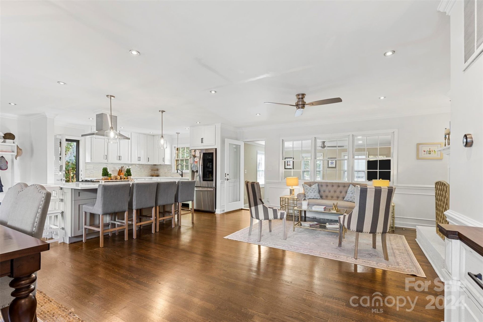 Property image 4 at 1435 Worcaster Place, Charlotte, NC 28211