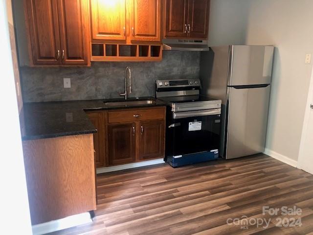 Property image 1 at 4808 Highlake Drive, Charlotte, NC 28215