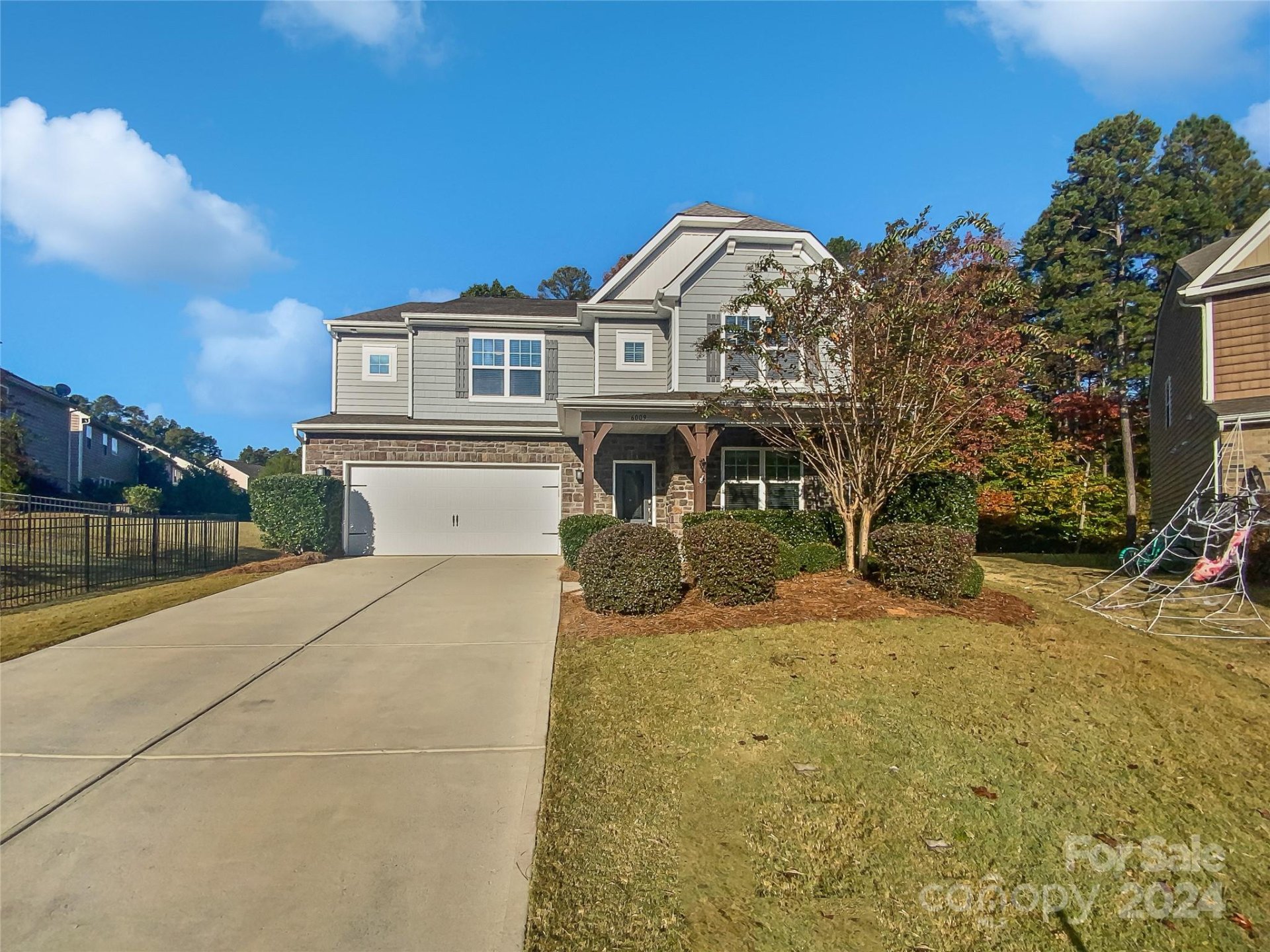 6009 Landry Lane