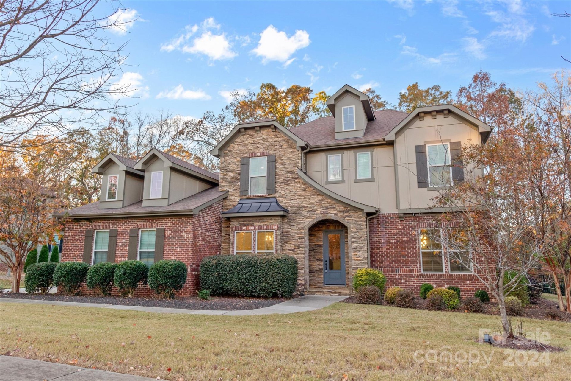 Property image 1 at 8707 Whitehawk Hill Road, Waxhaw, NC 28173