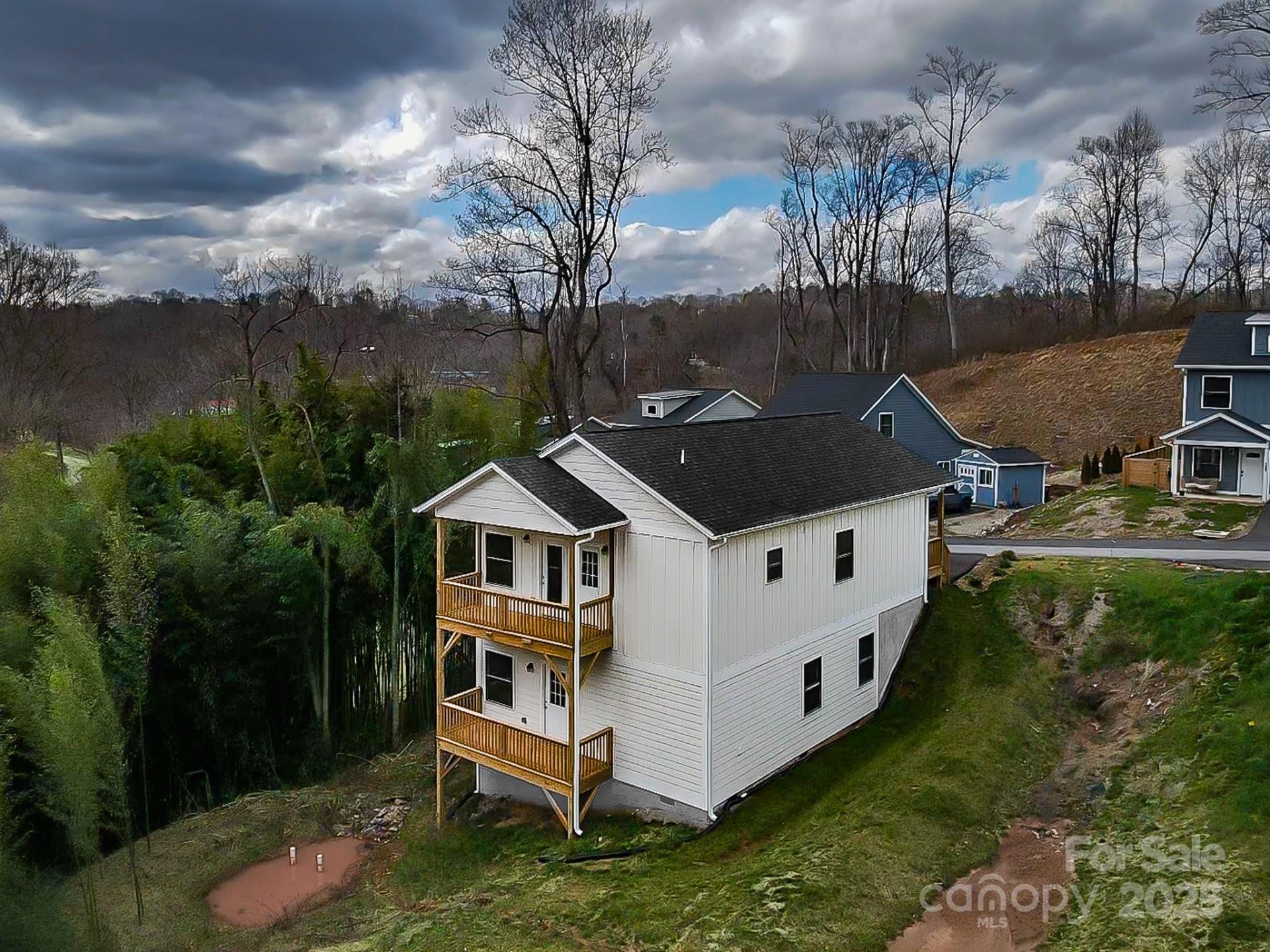 Property image 2 at 115 Northbend Drive, Asheville, NC 28804