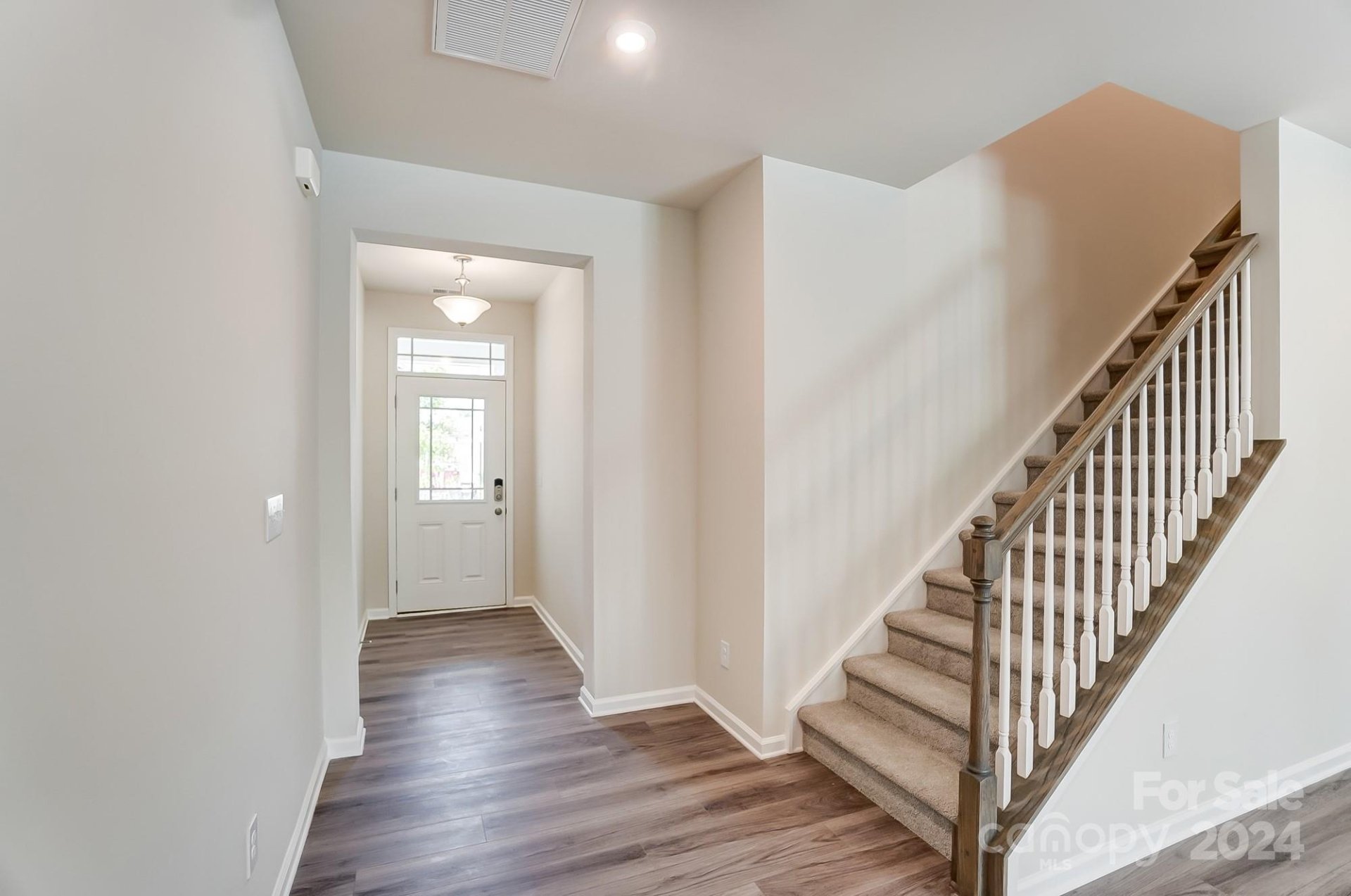 Property image 4 at 14905 Tamarack Drive, Charlotte, NC 28278