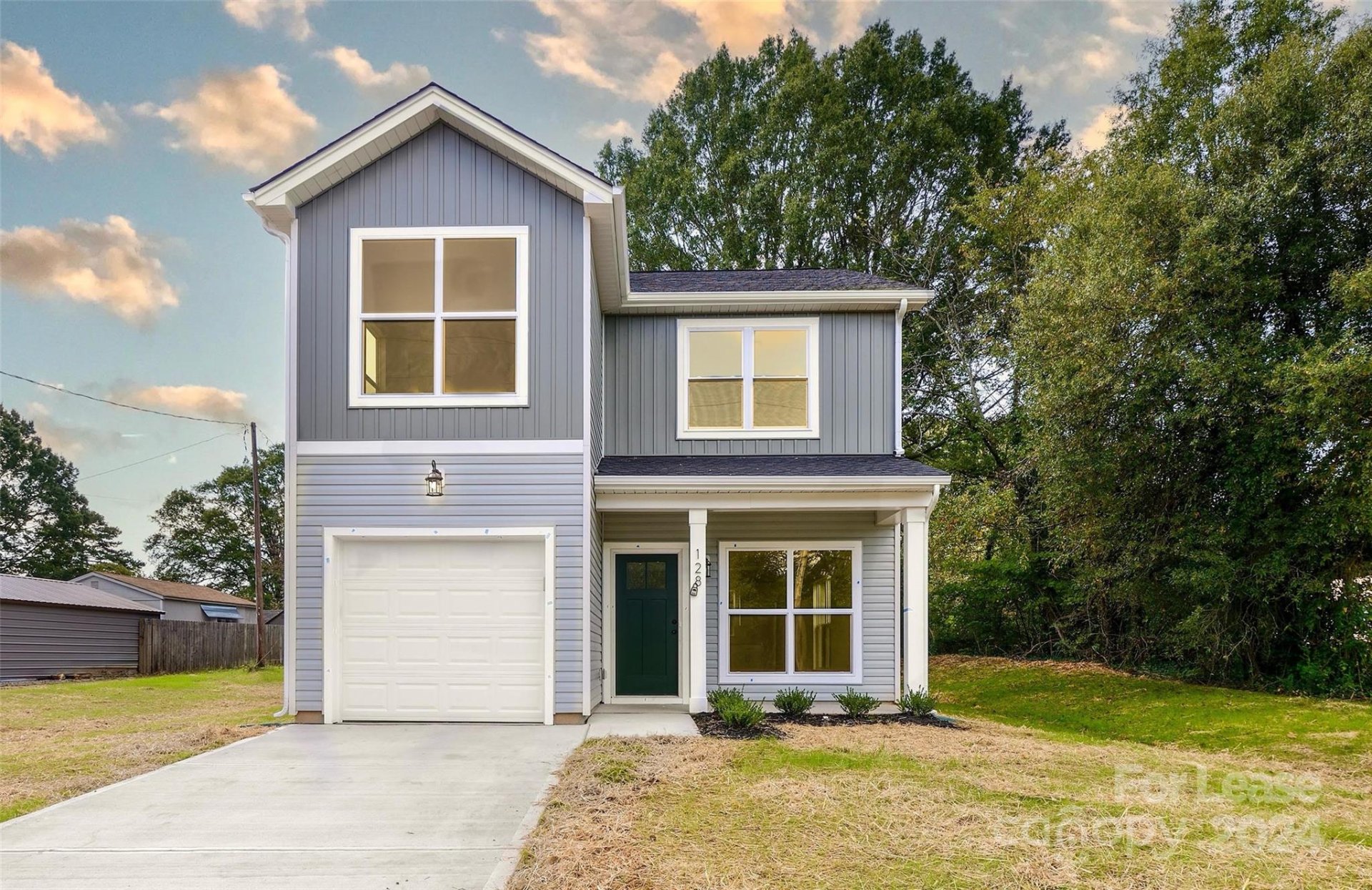 128 Whitman Circle