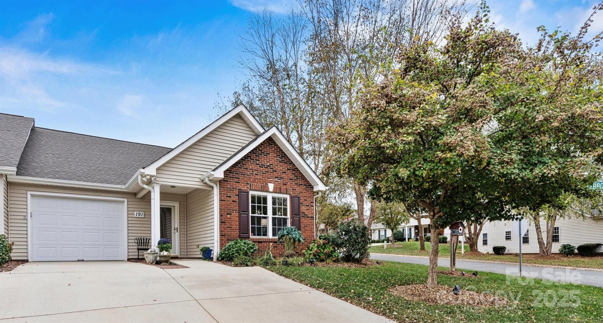 191 Oak Village Parkway