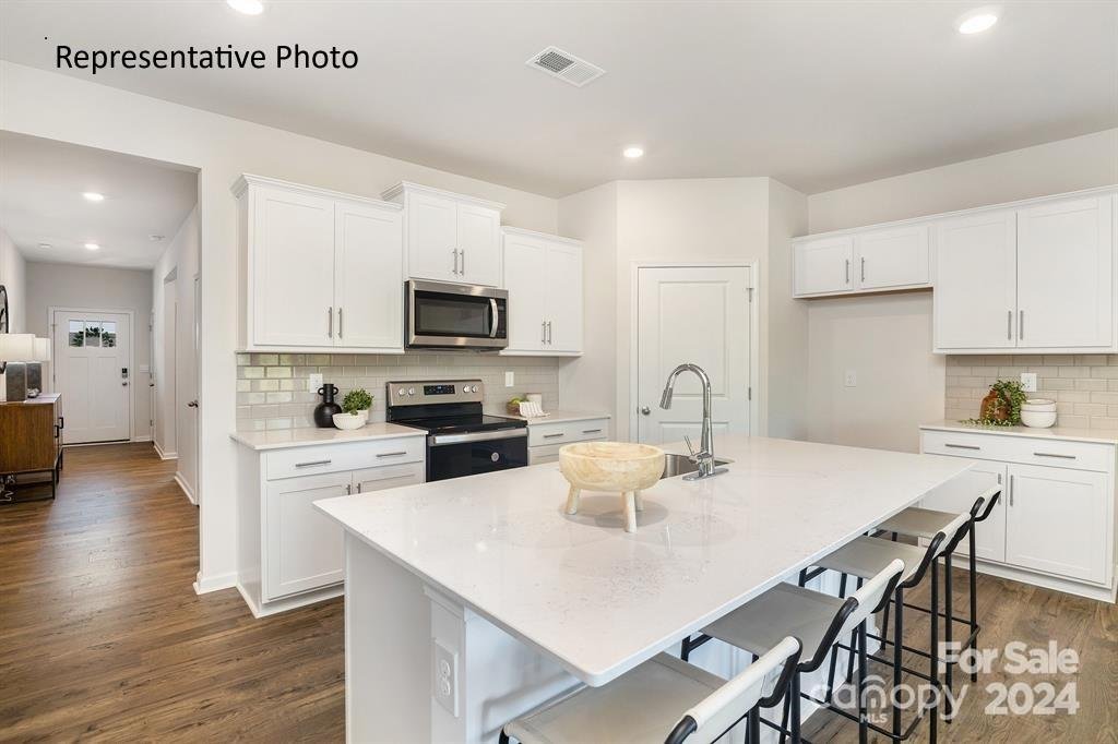 Property image 5 at 8039 Plymouth Drive, Sherrills Ford, NC 28673