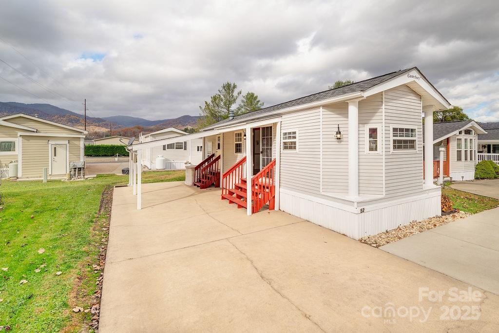 Property at 52 Strollers Lane, Waynesville, NC 28785