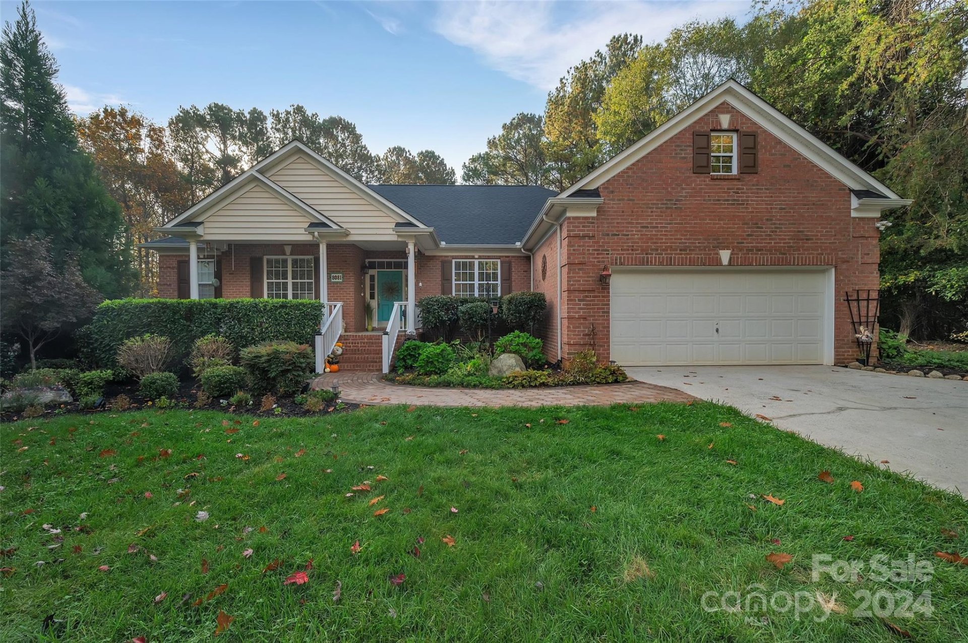 Property image 1 at 8081 Summit Ridge Drive, Catawba, NC 28609