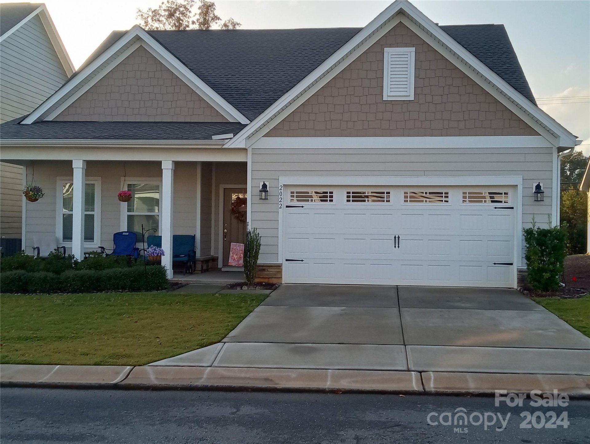 2022 Bonds Lane