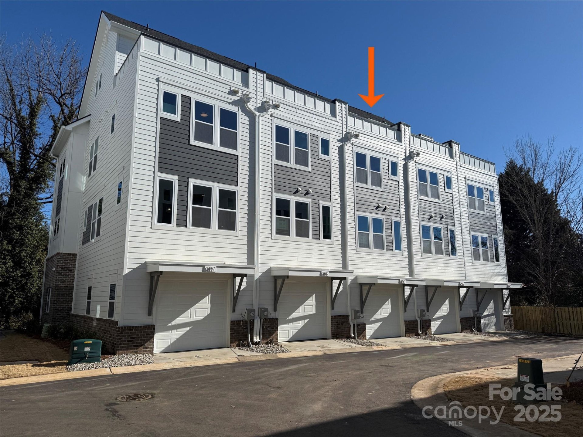 Property image 2 at 1421 Collier Walk Alley, Charlotte, NC 28205