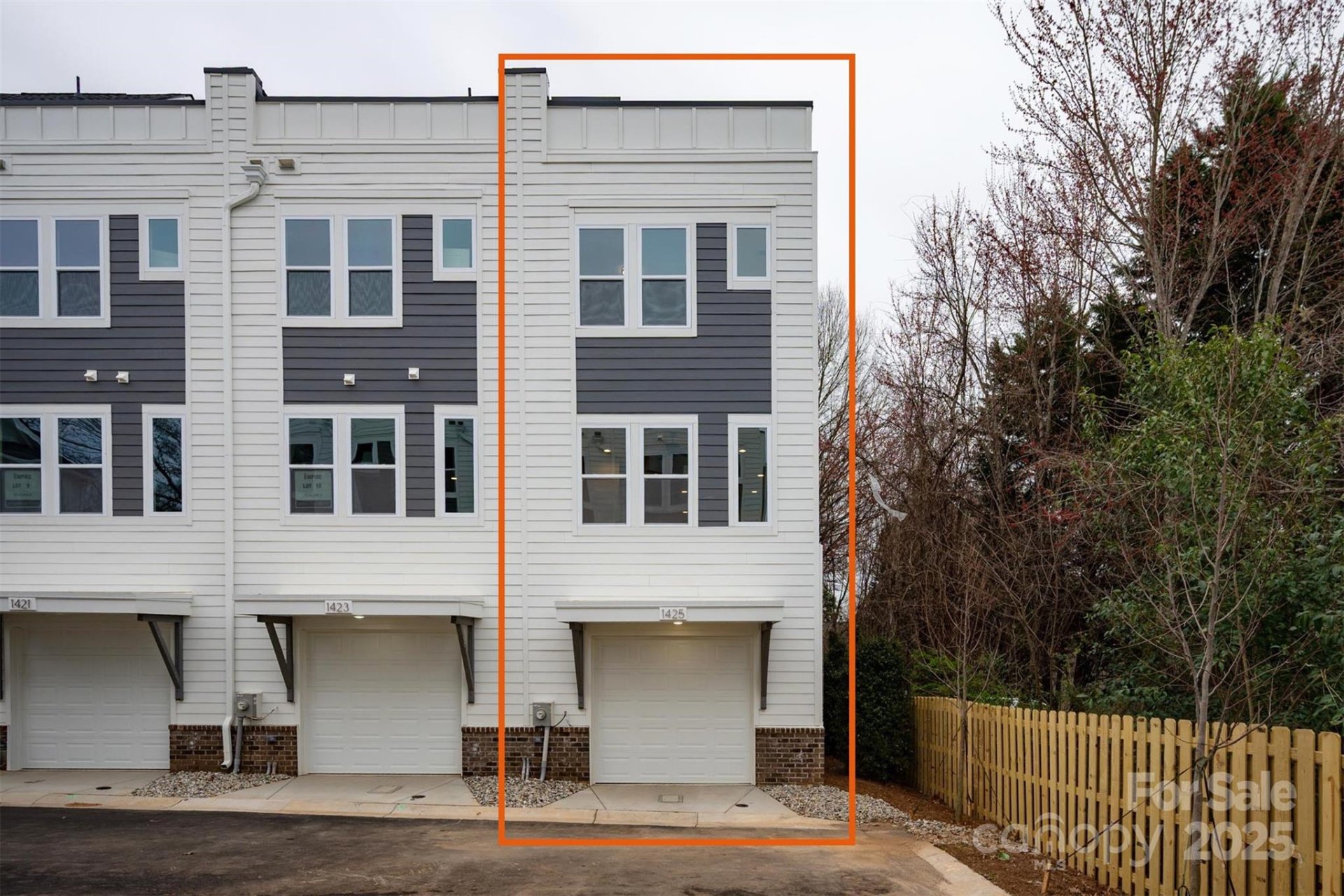 Property image 3 at 1425 Collier Walk Alley, Charlotte, NC 28205