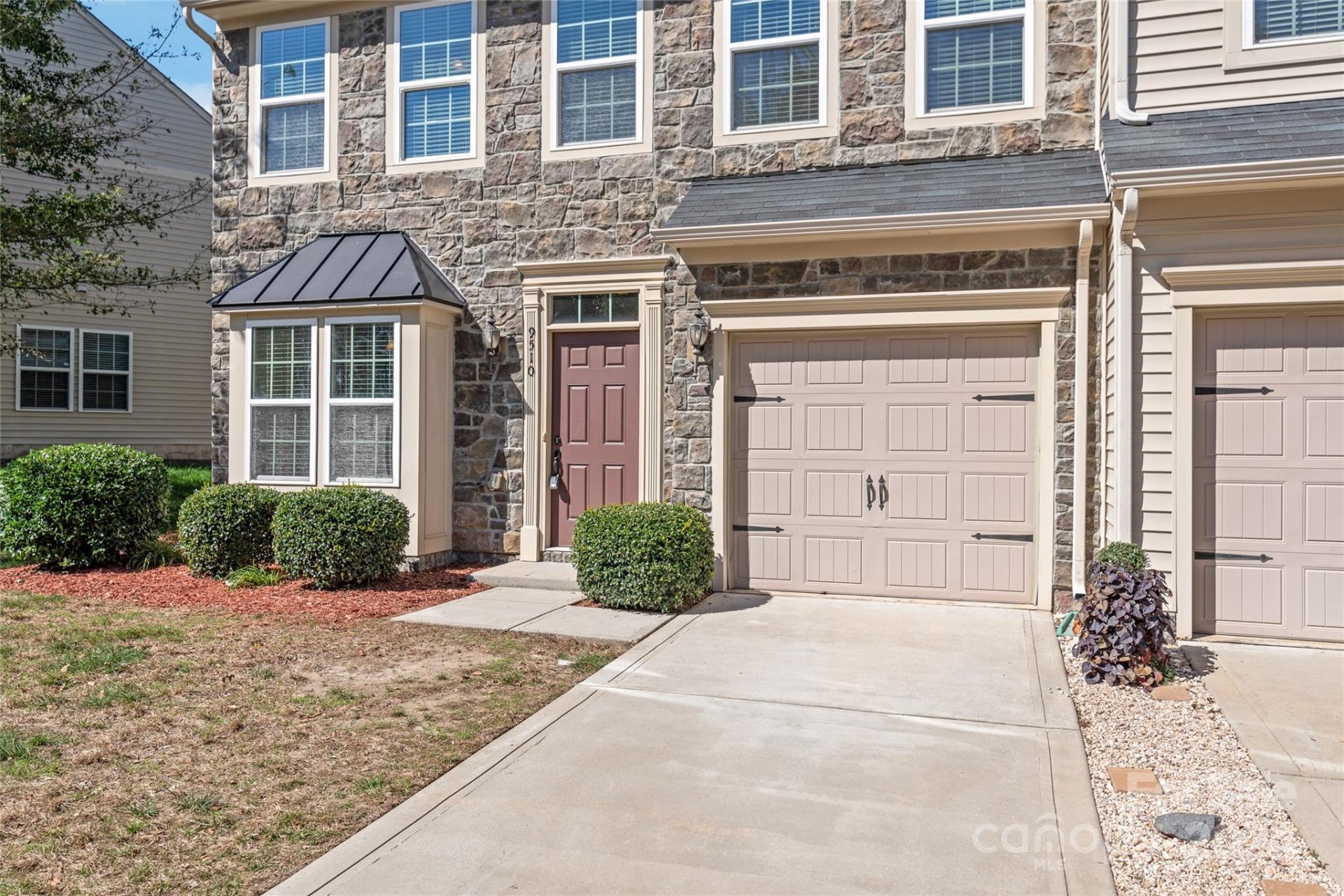 Property image 2 at 9510 Birkwood Court, Charlotte, NC 28278