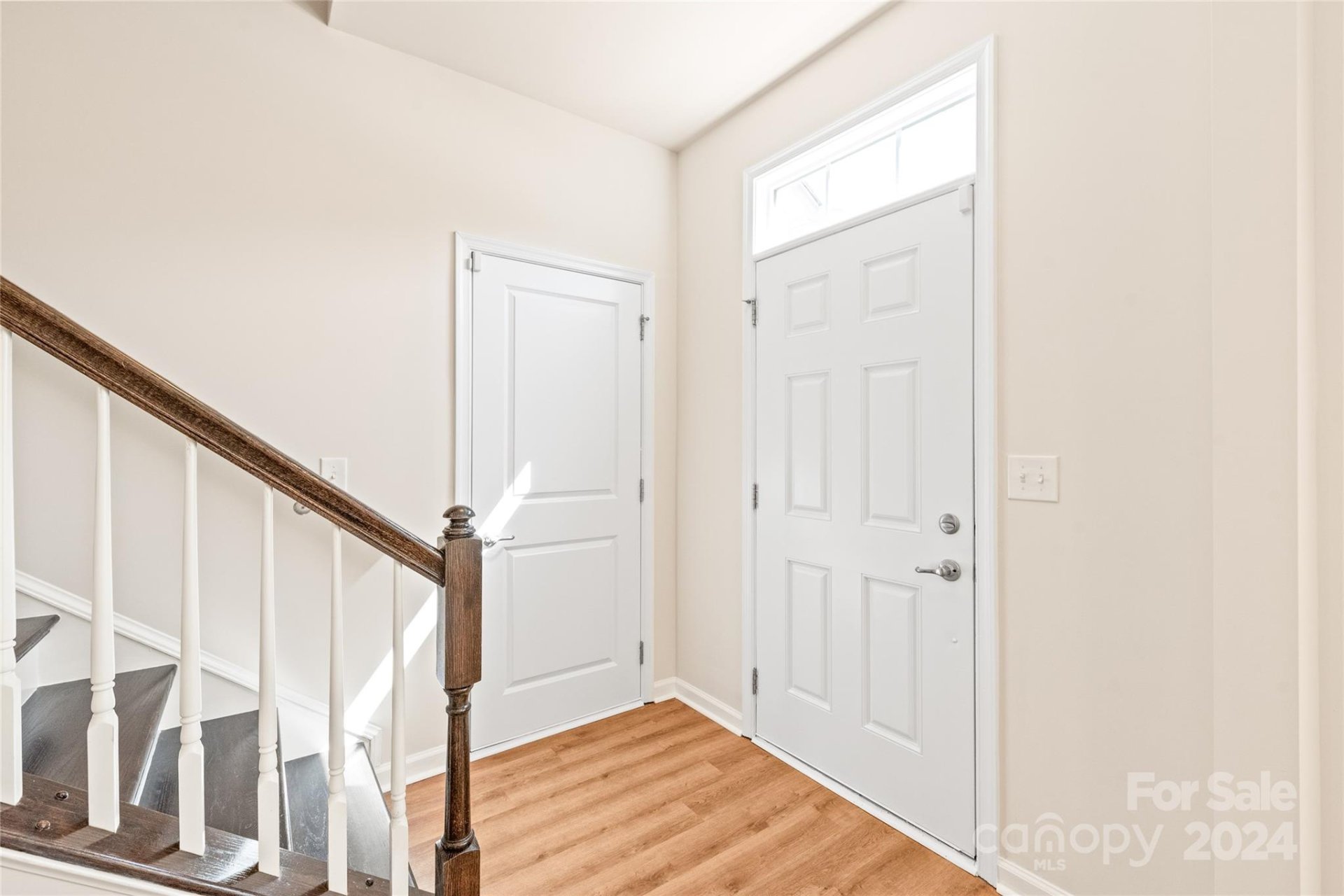 Property image 4 at 9510 Birkwood Court, Charlotte, NC 28278