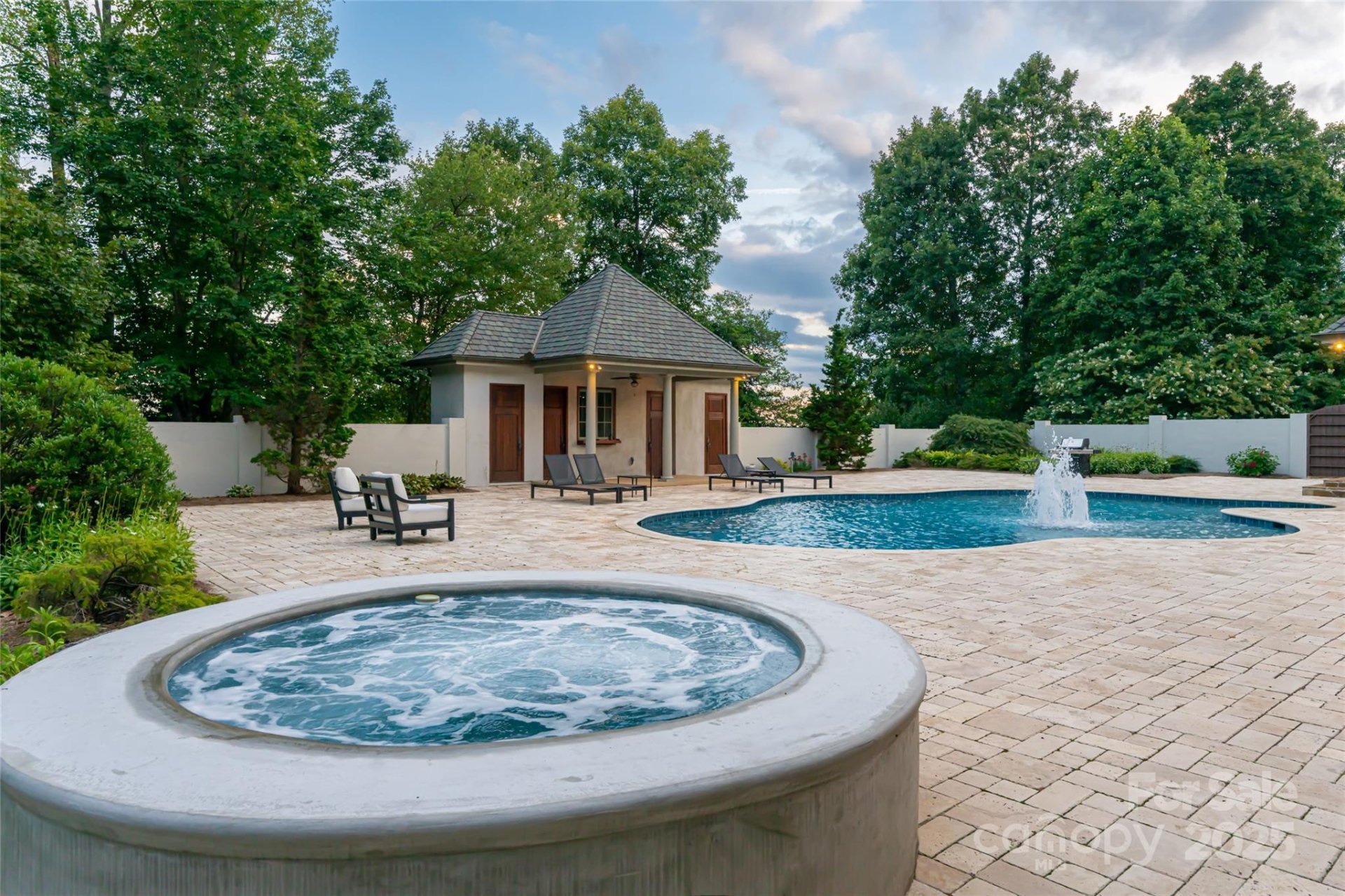Property image 5 at 316 S Braeside Court, Asheville, NC 28803
