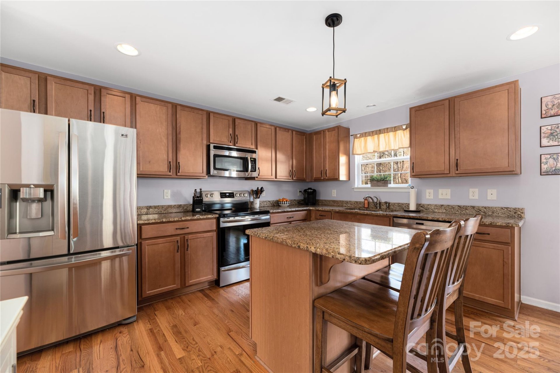 Property image 4 at 160 Hedgewood Drive, Mooresville, NC 28115
