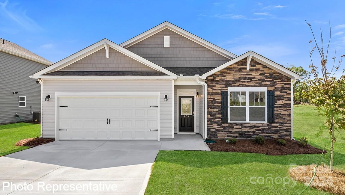 Property image 1 at 146 Shorthorn Road, Fletcher, NC 28732