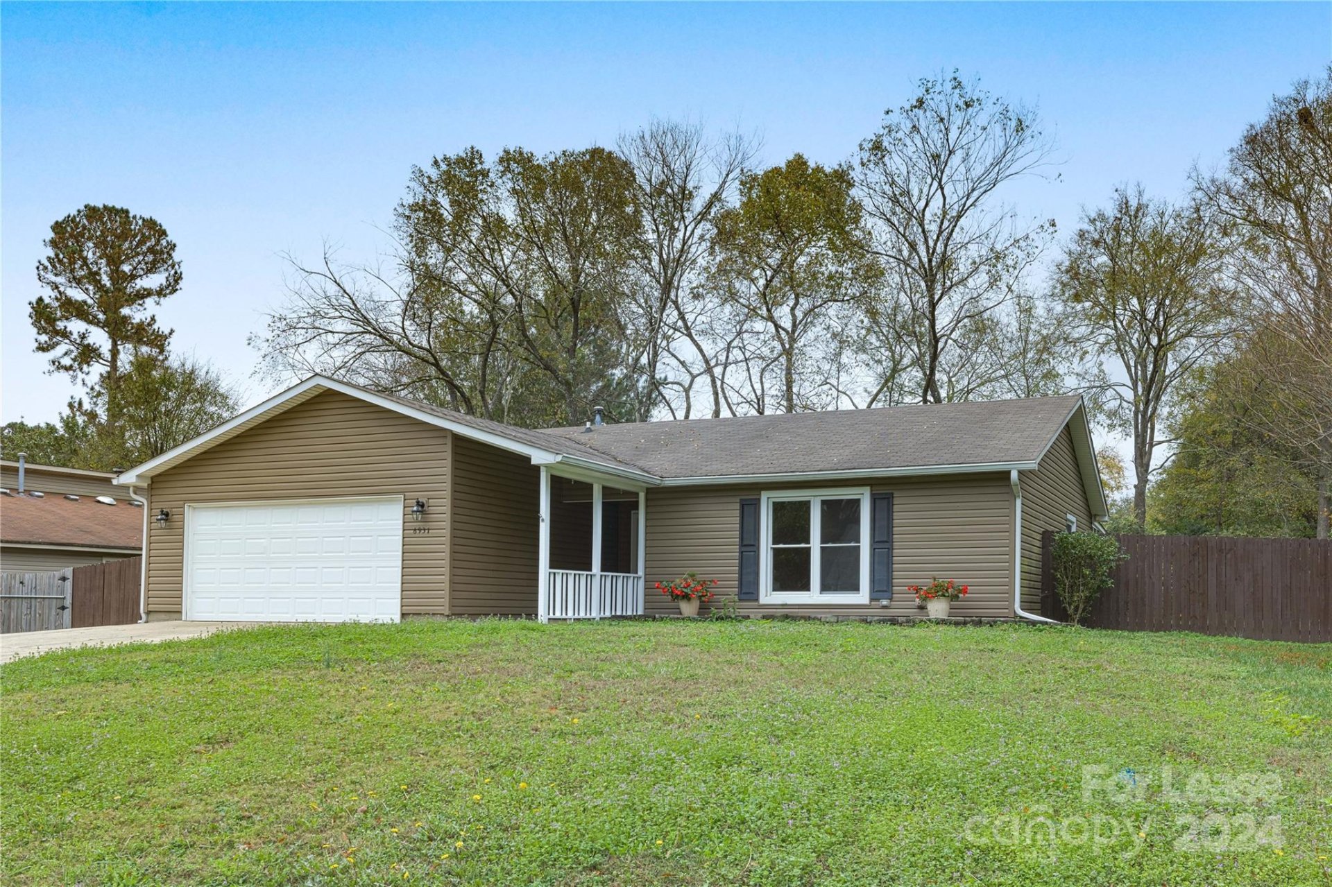 Property image 1 at 6931 Long Needles Drive, Charlotte, NC 28277