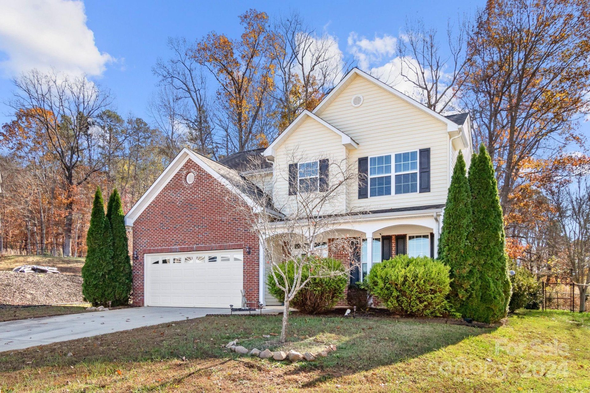 Property image 2 at 395 Lone Tree Lane, Clover, SC 29710