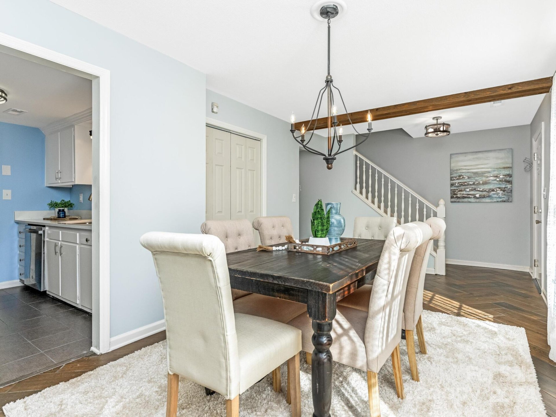 Property image 5 at 8002 Regent Park Lane, Charlotte, NC 28210