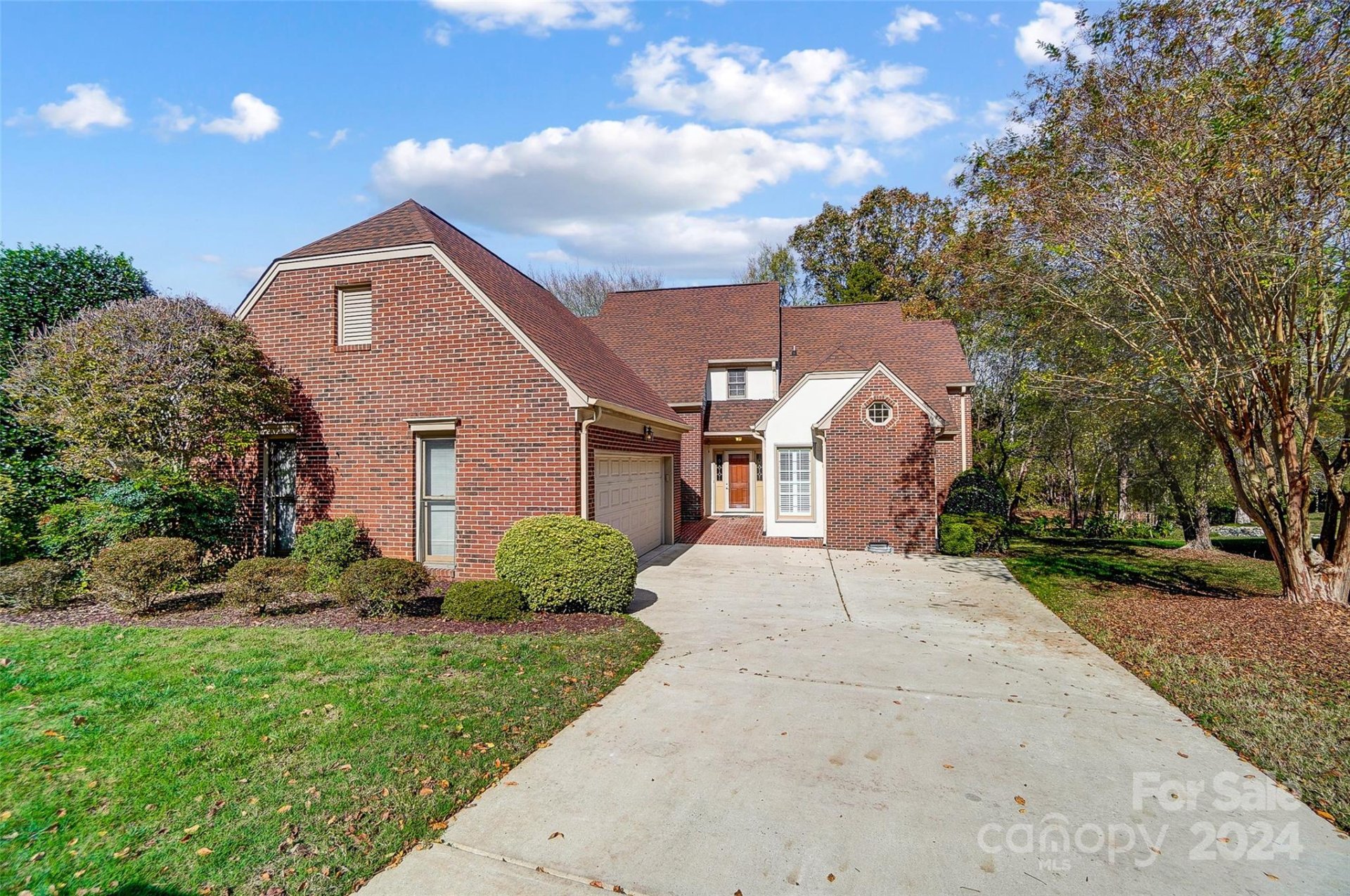 4804 Worthford Court