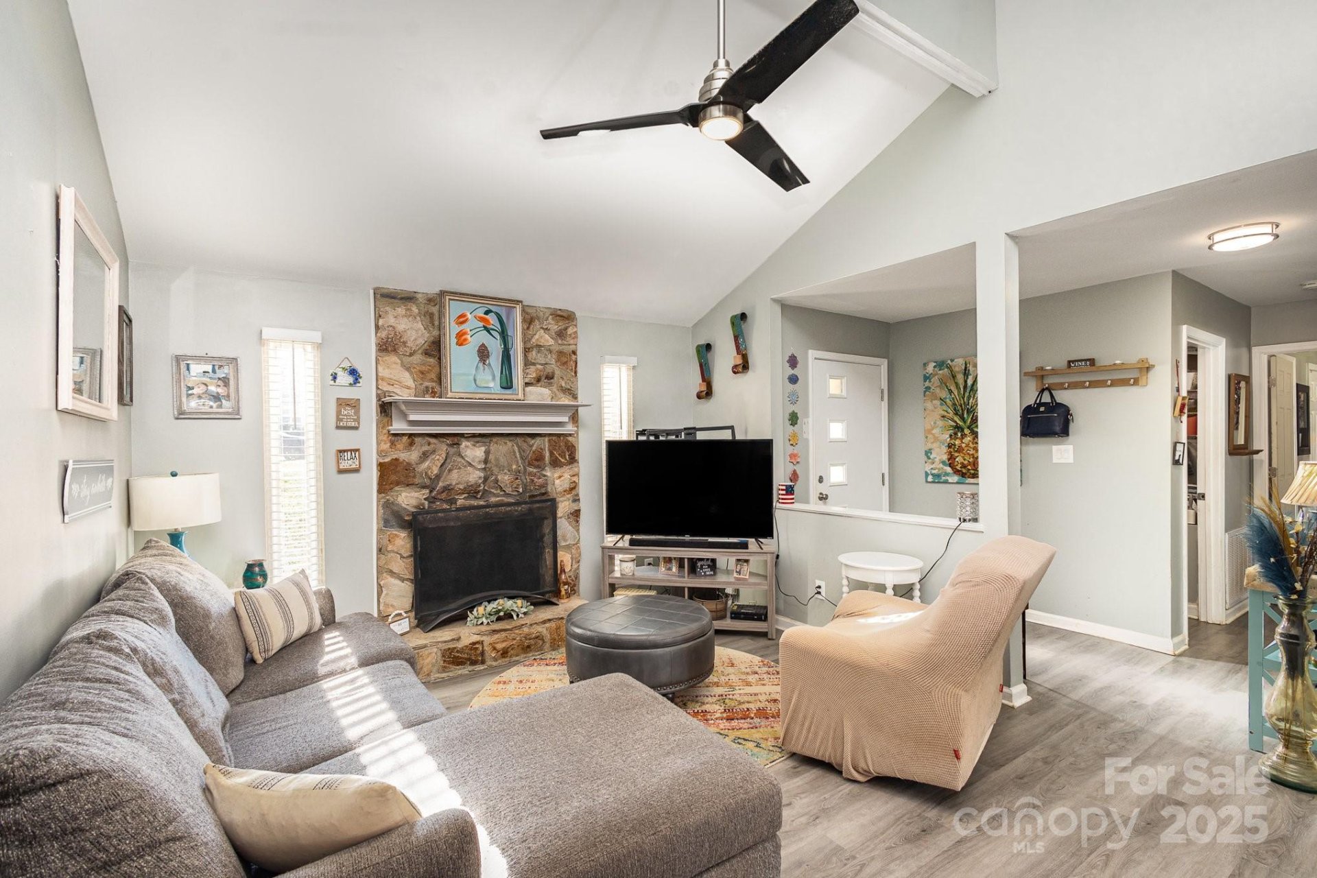 Property image 3 at 11800 Five Cedars Road, Charlotte, NC 28226