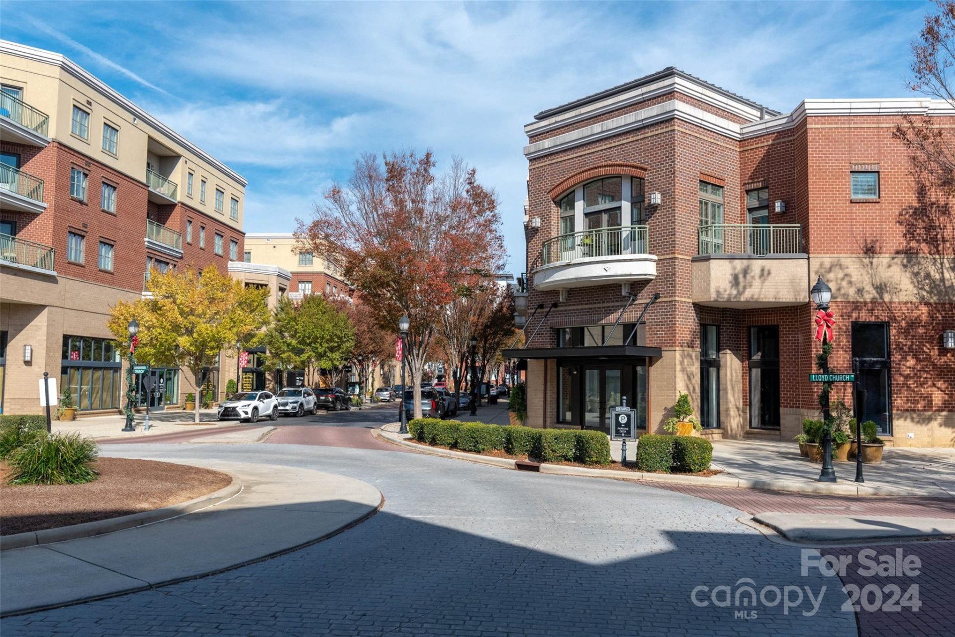 Property image 3 at 720 Governor Morrison Street, Charlotte, NC 28211