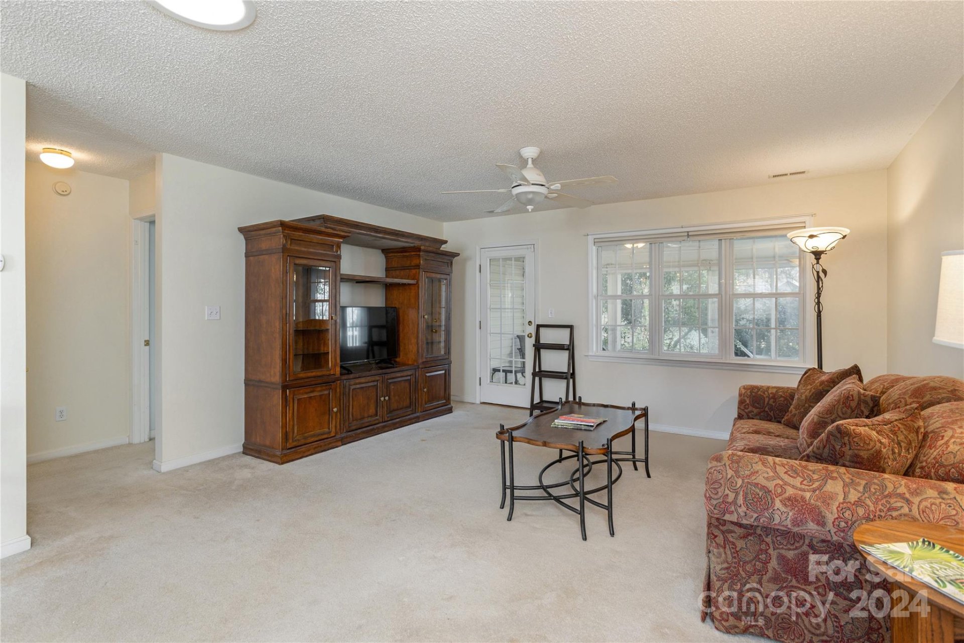 Property image 4 at 11 Briarbrook Road, Fletcher, NC 28732