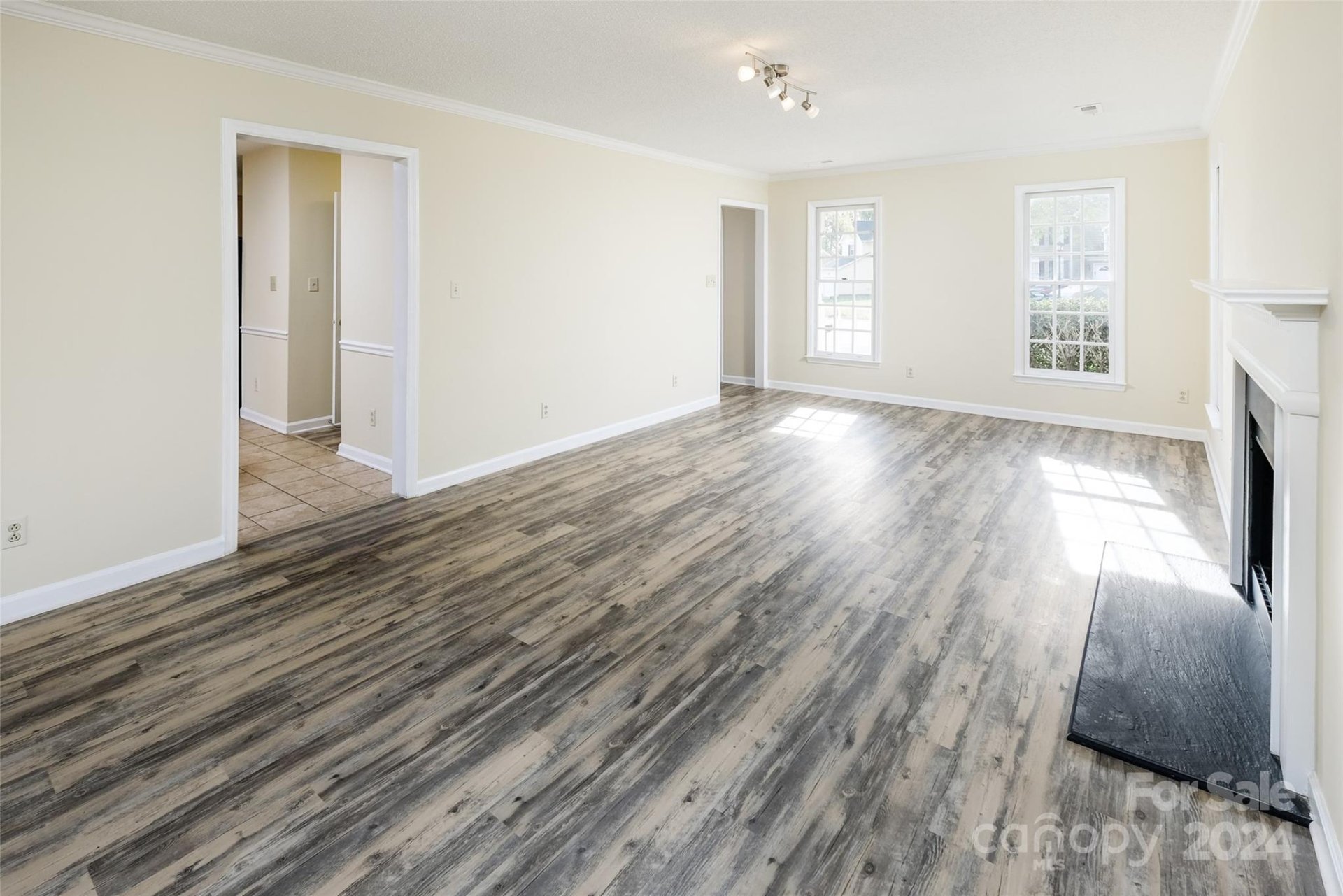 Property image 5 at 7538 Crestside Lane, Charlotte, NC 28227