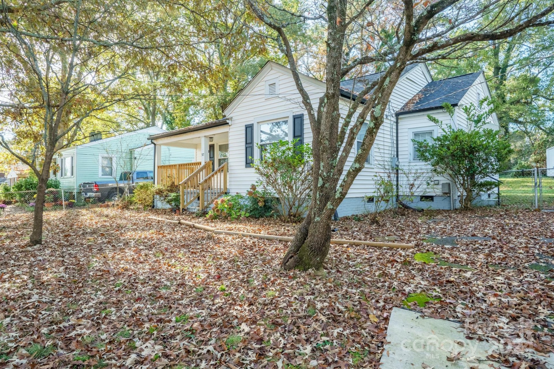 Property image 2 at 571 Hillandale Street, Concord, NC 28025