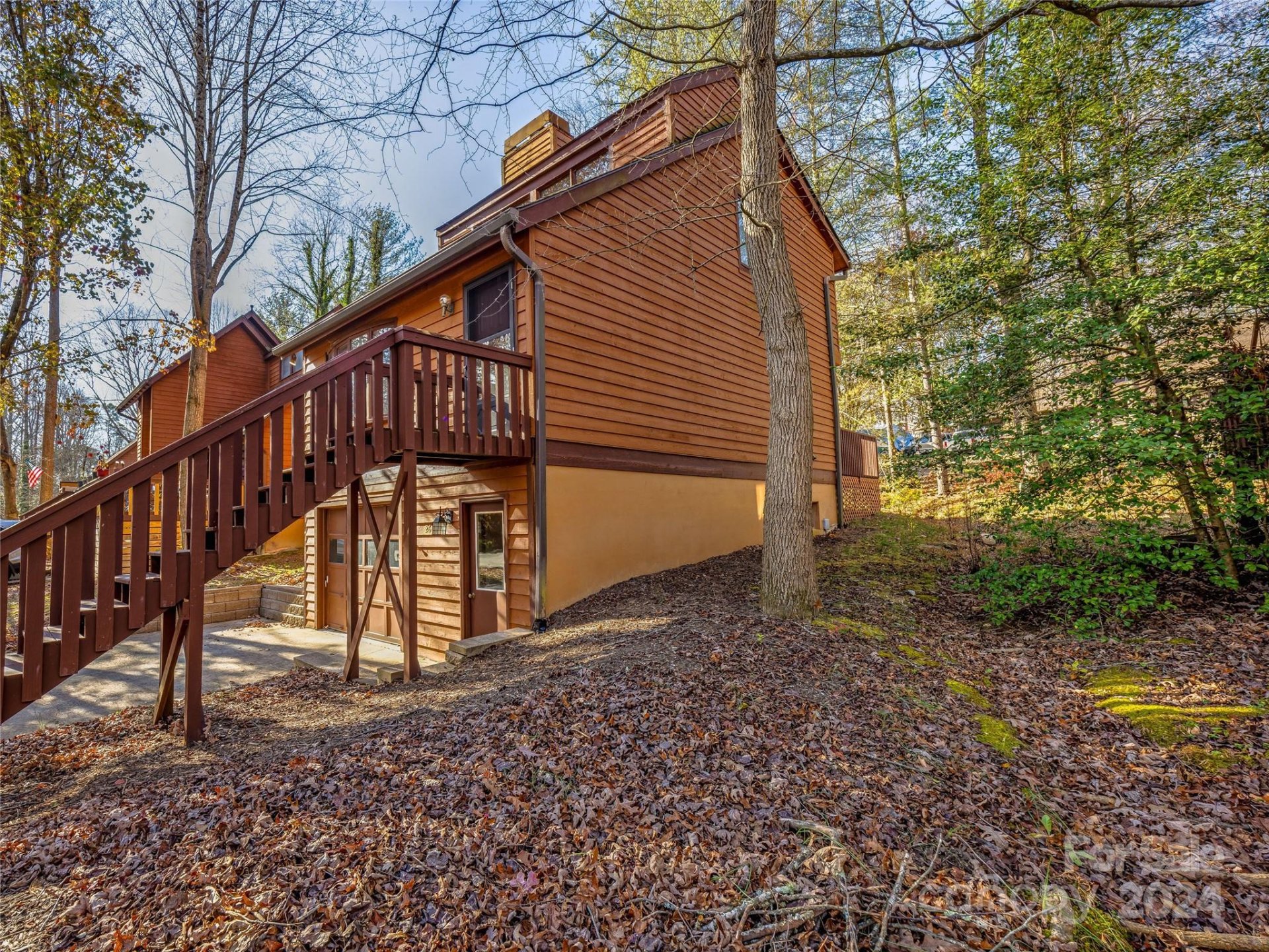 Property image 4 at 26 N Garden Court, Fletcher, NC 28732