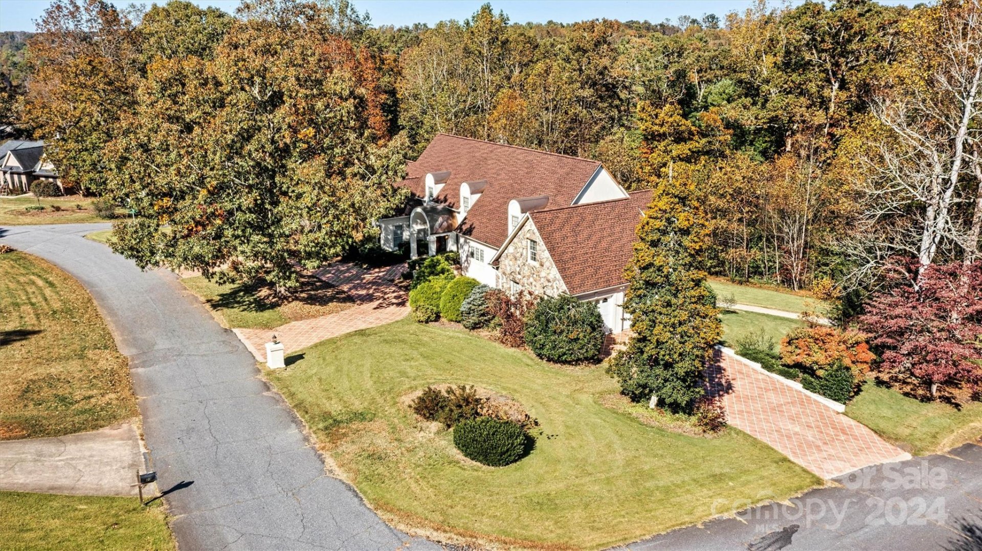 Property image 2 at 24 River Drive, Granite Falls, NC 28630