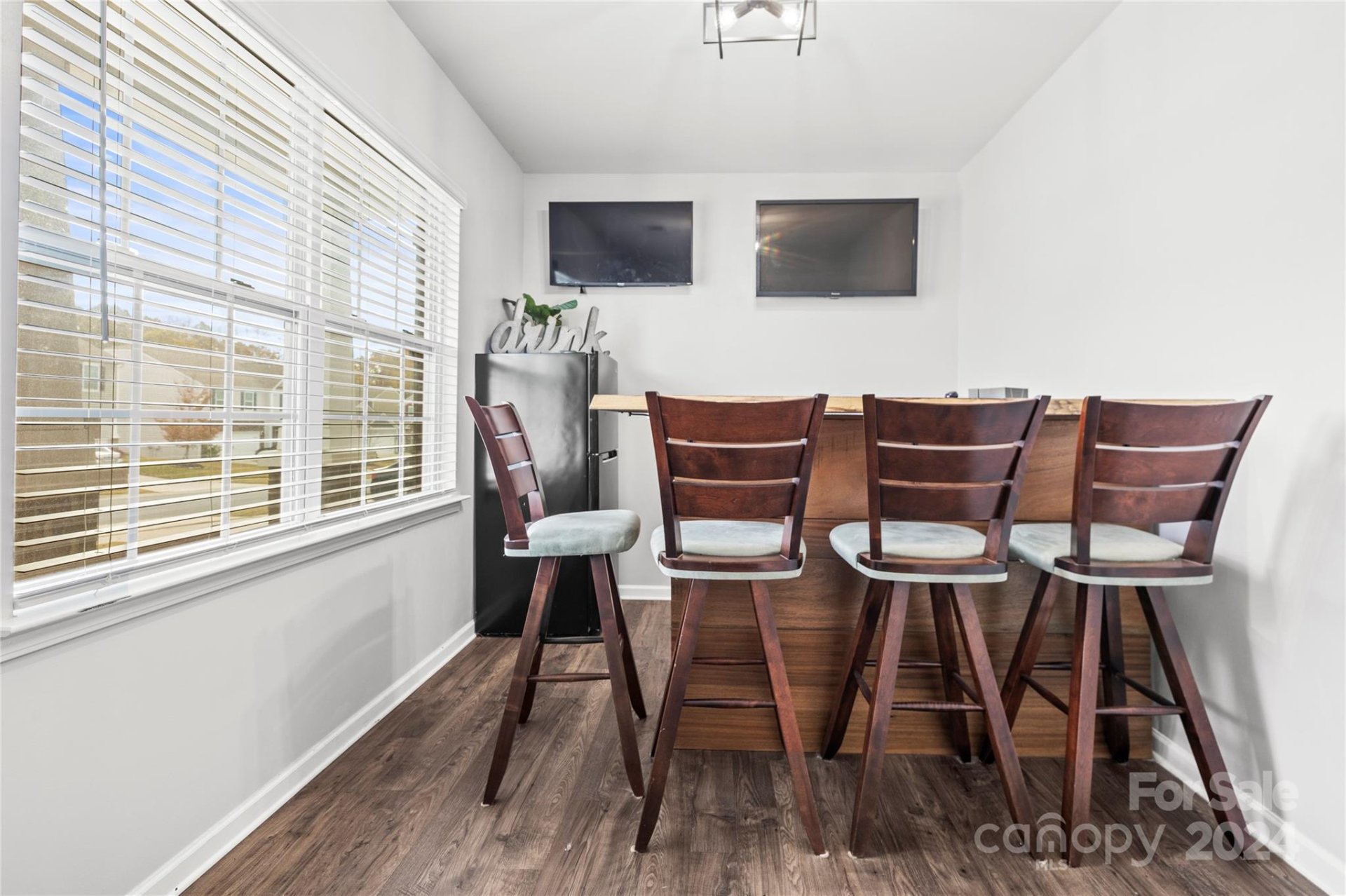 Property image 3 at 7019 Branch Fork Road, Charlotte, NC 28215