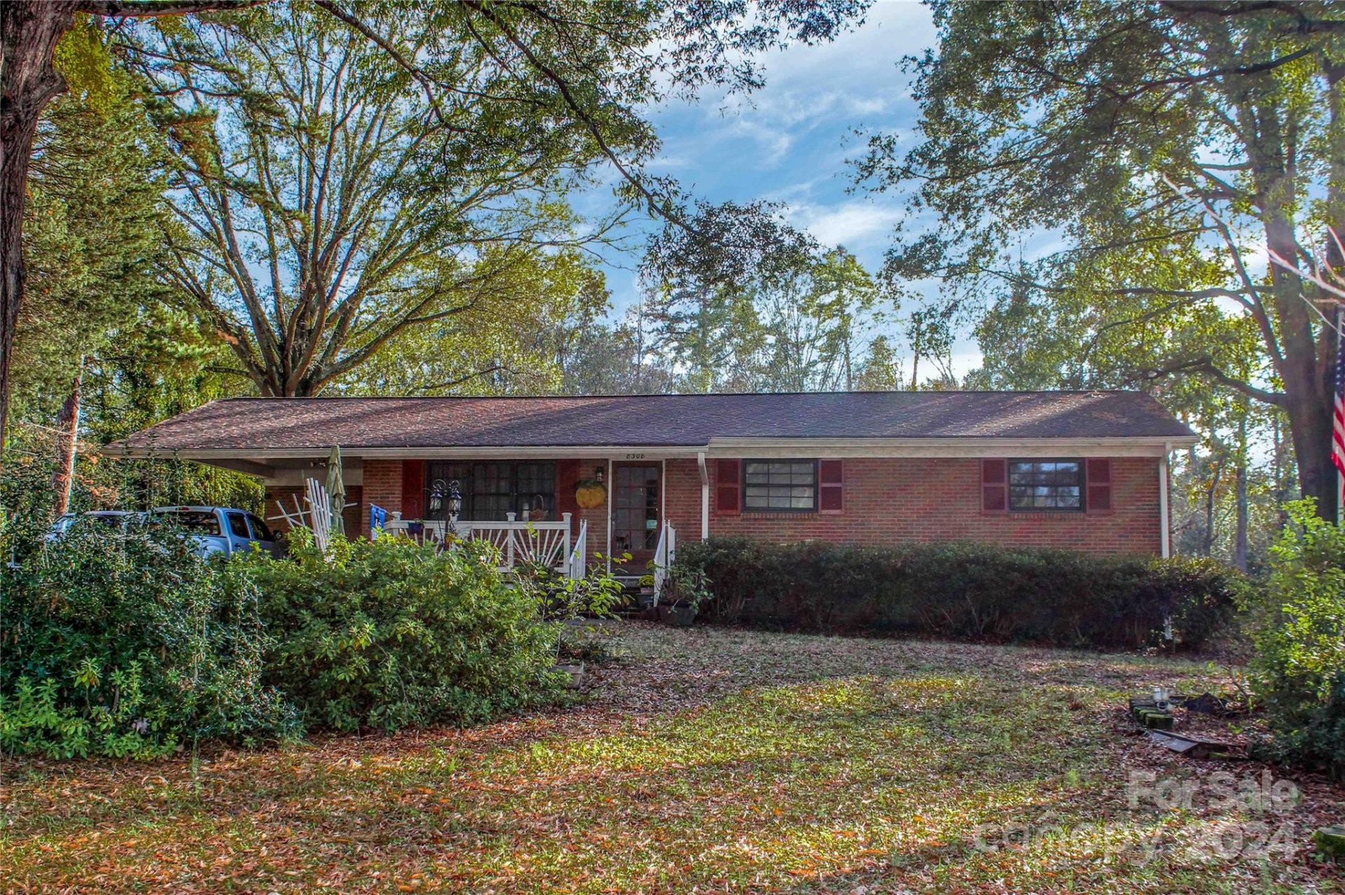 Property image 1 at 8308 Kerrybrook Circle, Charlotte, NC 28214