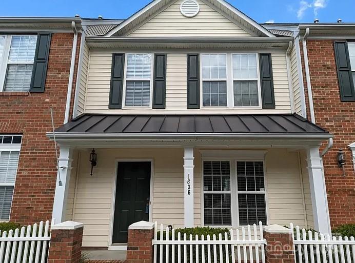 1636 Chamberside Drive