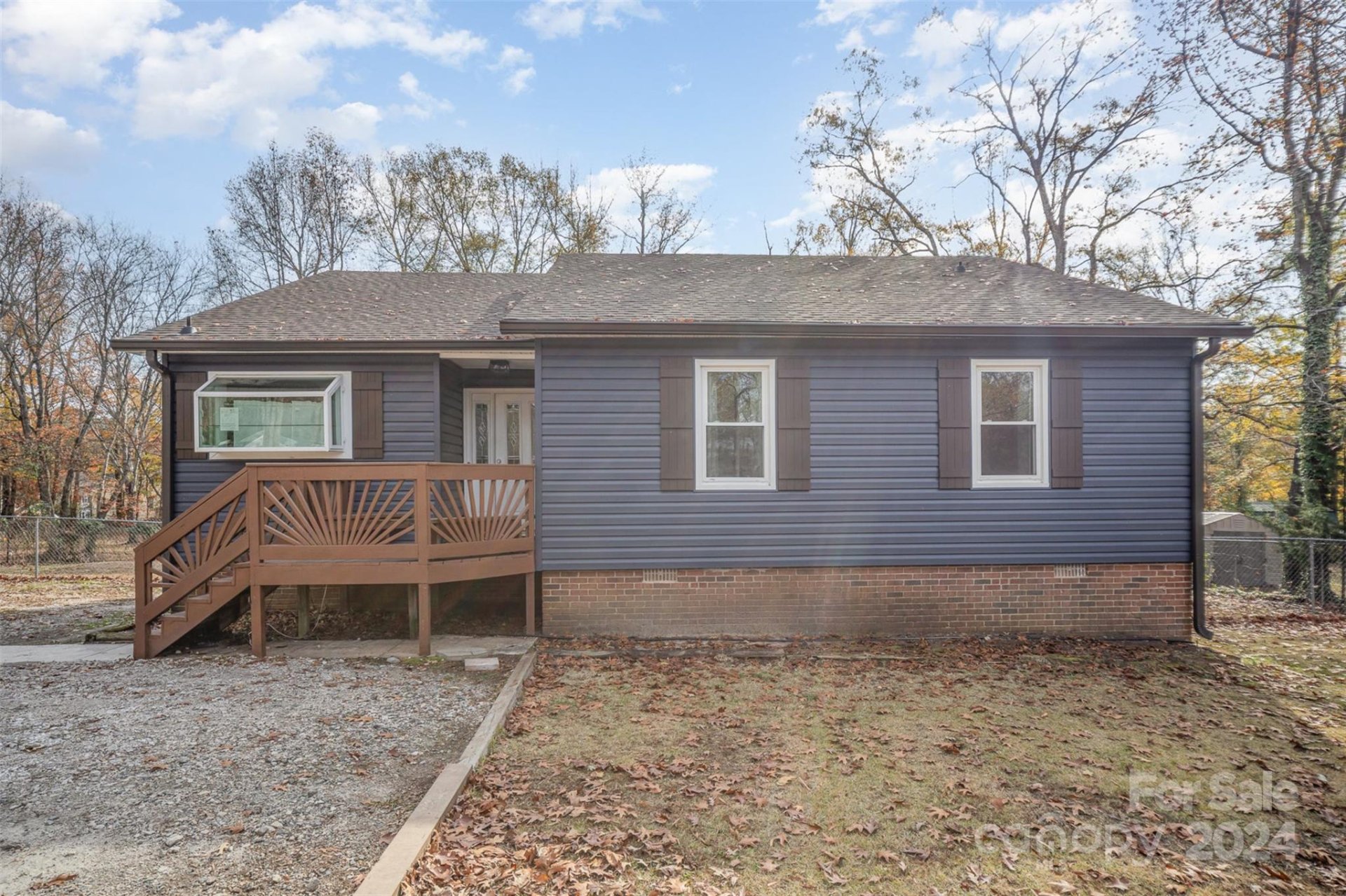 4919 Country Oaks Drive