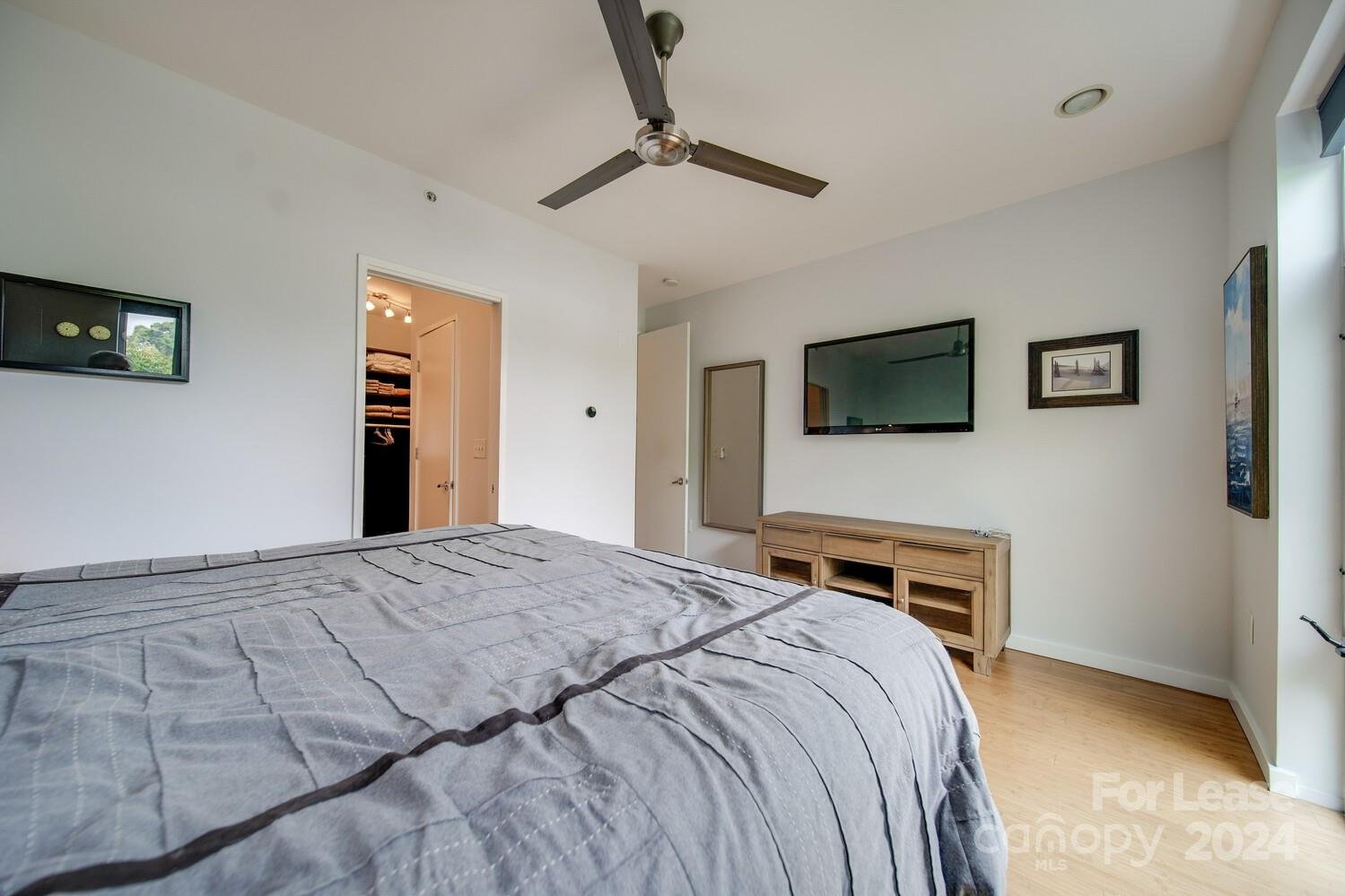 Property image 5 at 322 Viburnum Way Court, Charlotte, NC 28208