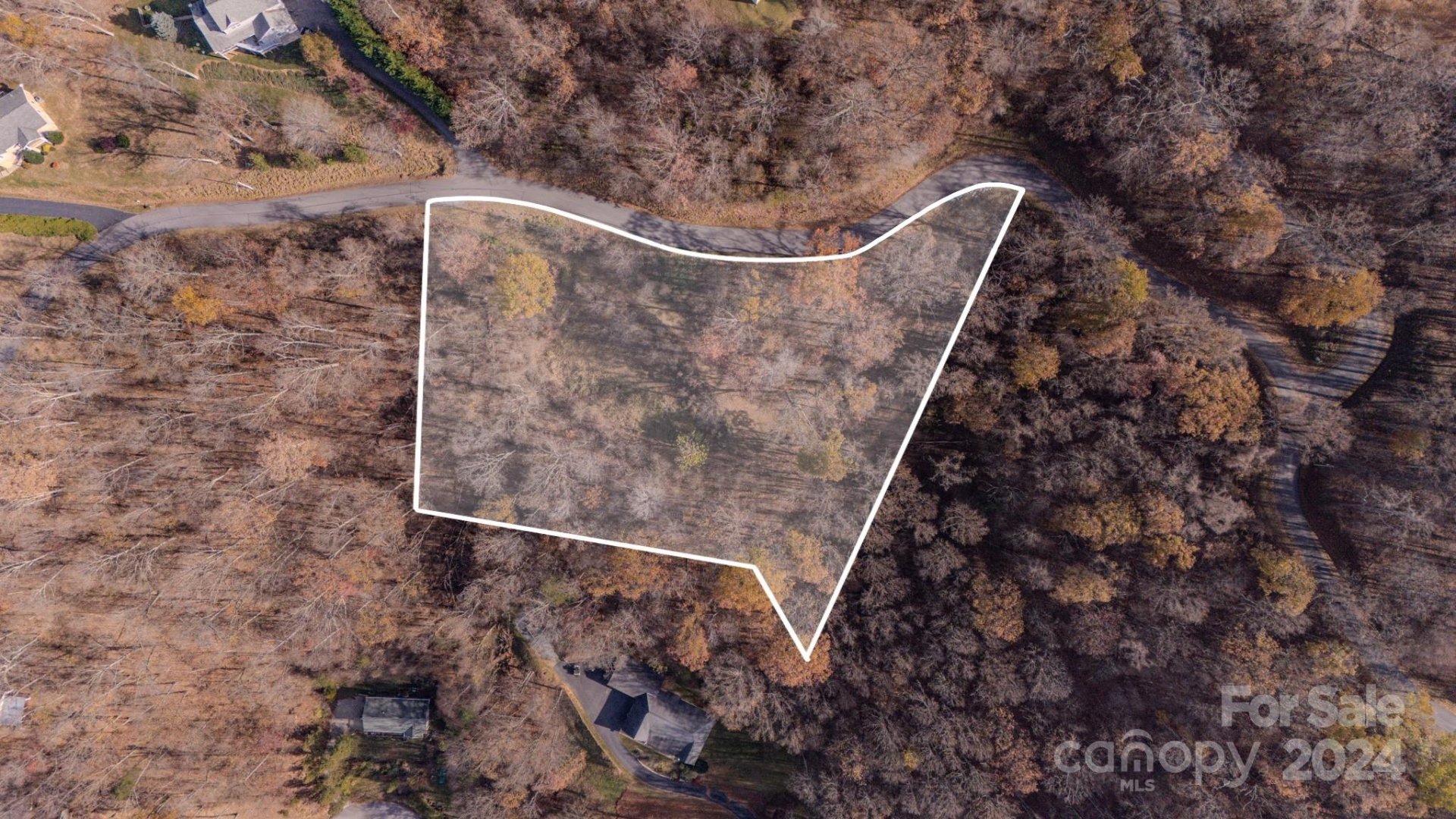 Property image 1 at 17 Broken Arrow Trail, Canton, NC 28716