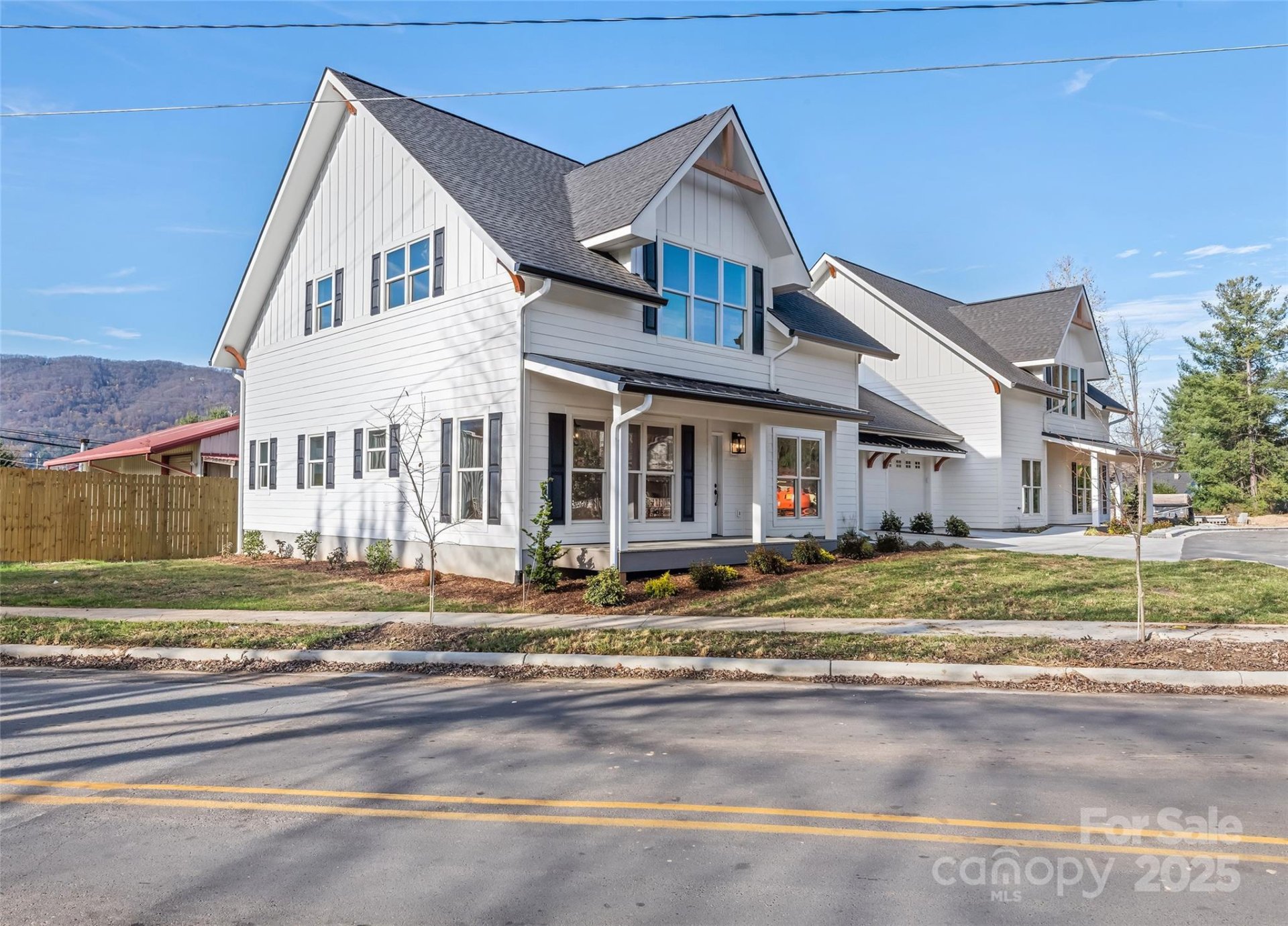 Magnolia Village, Waynesville Community