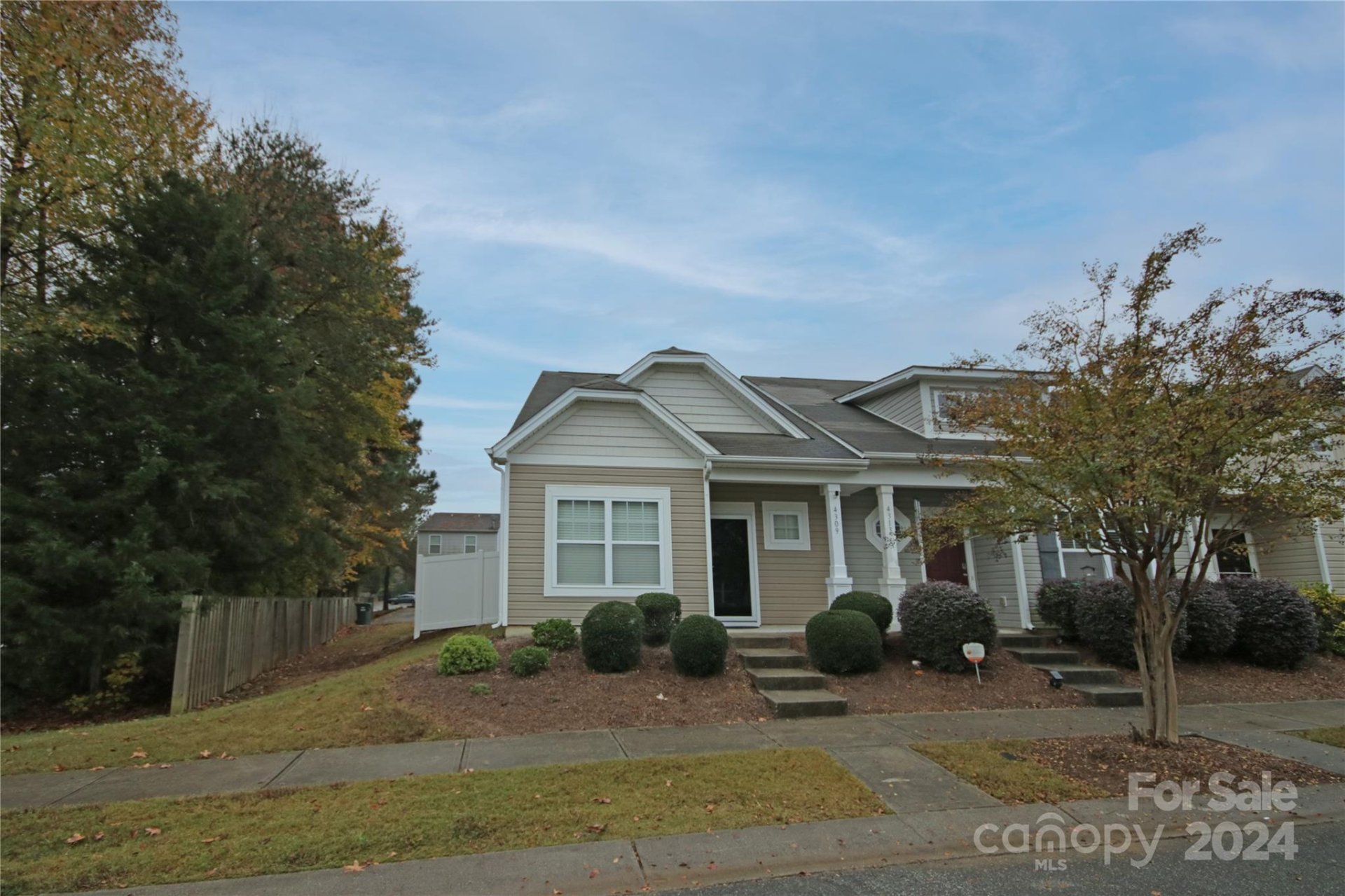 Property image 2 at 4309 Macey Lane, Rock Hill, SC 29732
