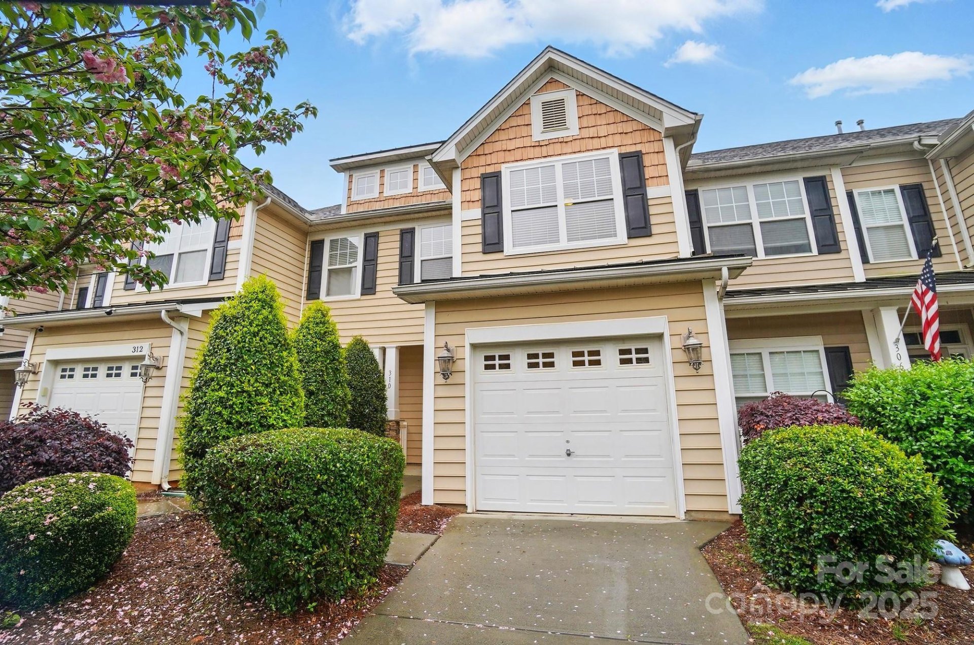 Property image 2 at 310 Rose Garden Court, Rock Hill, SC 29732
