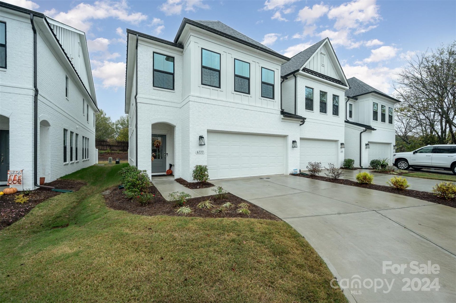 Property image 2 at 6133 Mariemont Circle, Charlotte, NC 28226