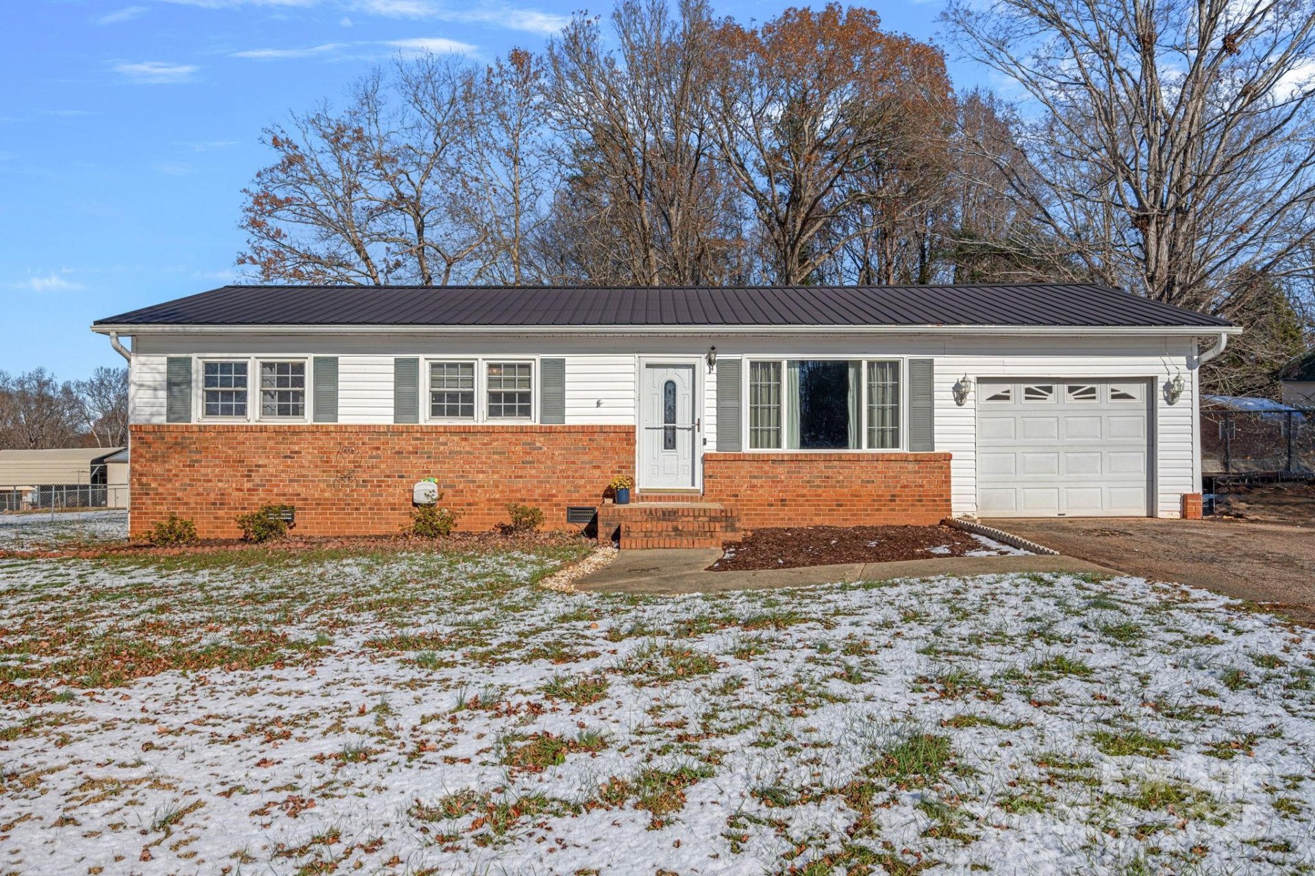 Property image 2 at 174 Crosswhite Lane, Statesville, NC 28625