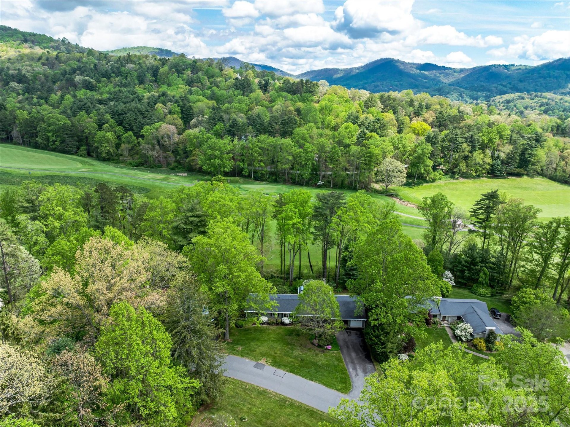 Property image 2 at 29 Robinhood Road, Asheville, NC 28804