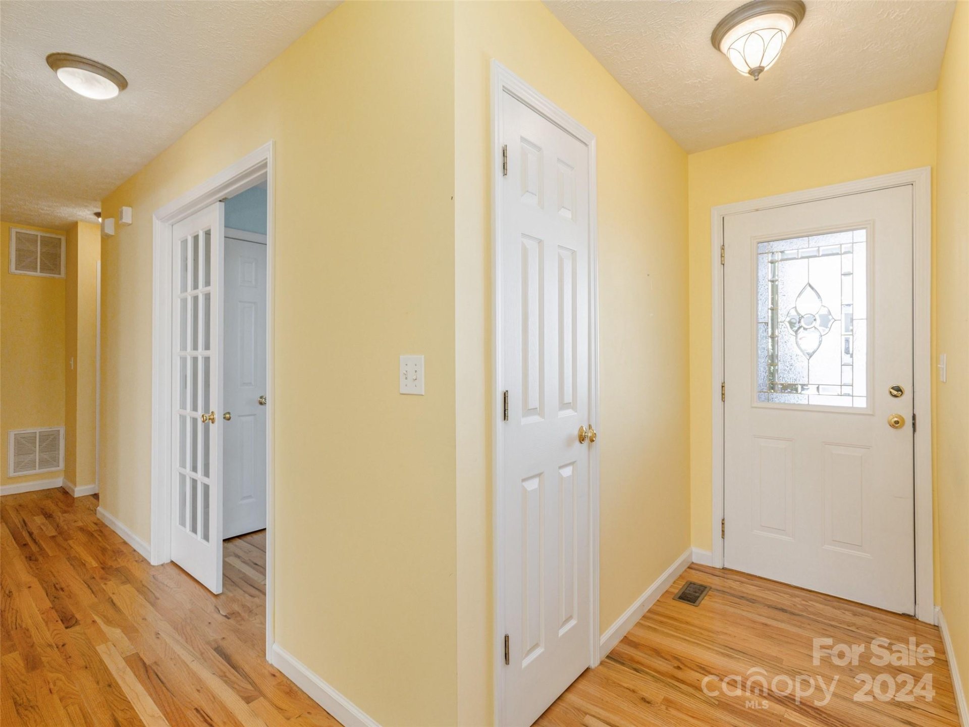 Property image 2 at 54 Ashley Hill Lane, Hendersonville, NC 28791