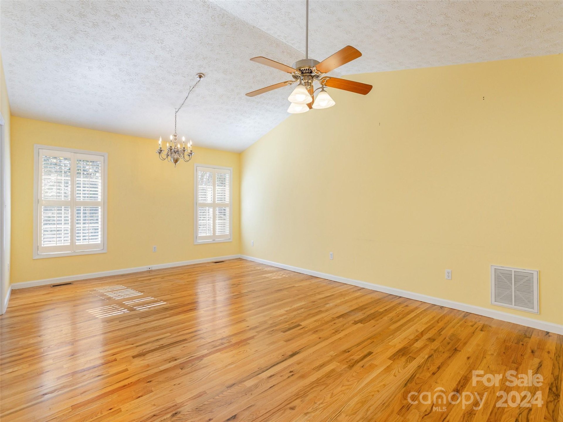 Property image 5 at 54 Ashley Hill Lane, Hendersonville, NC 28791