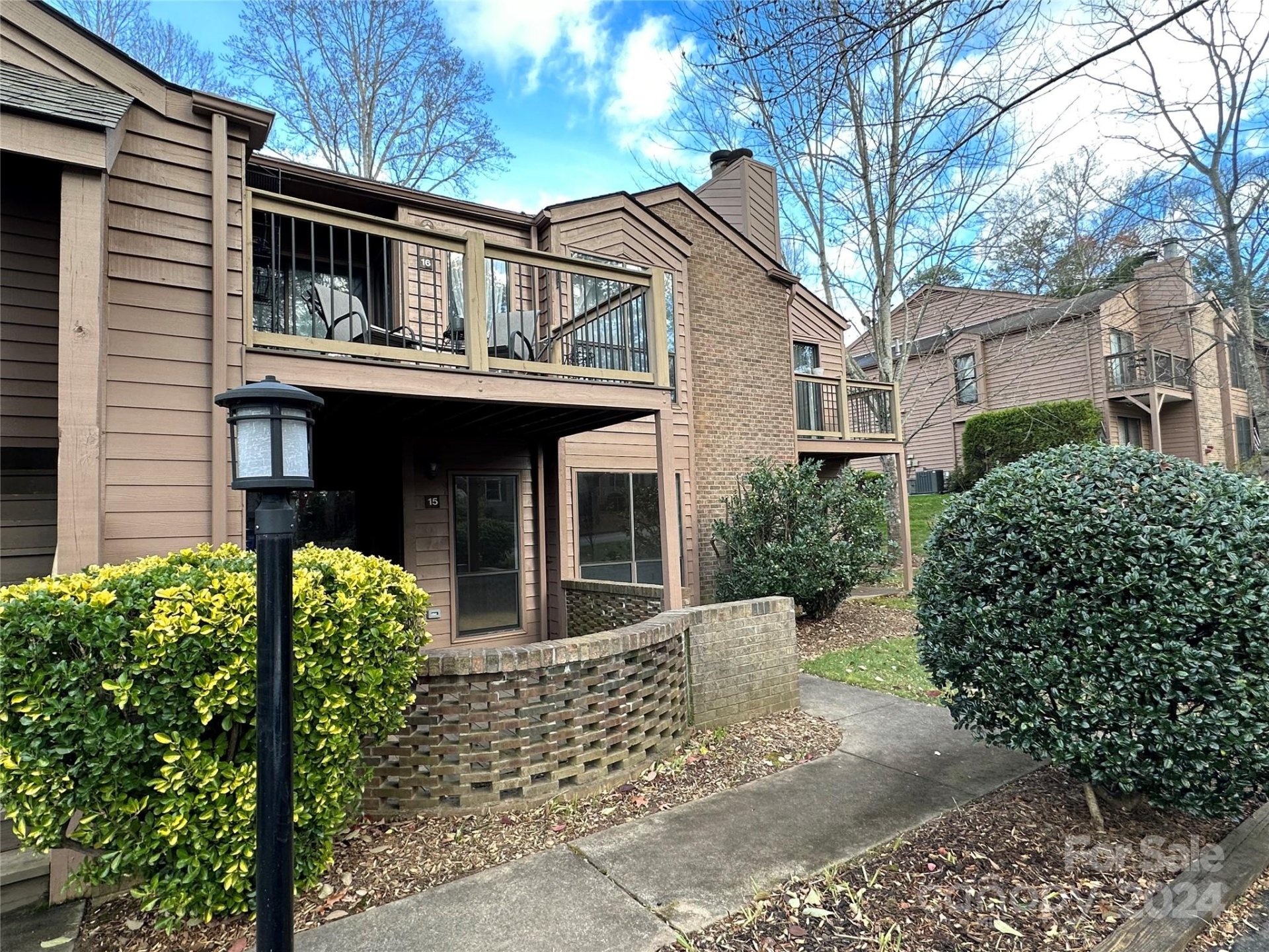 15 Ravencroft Lane
