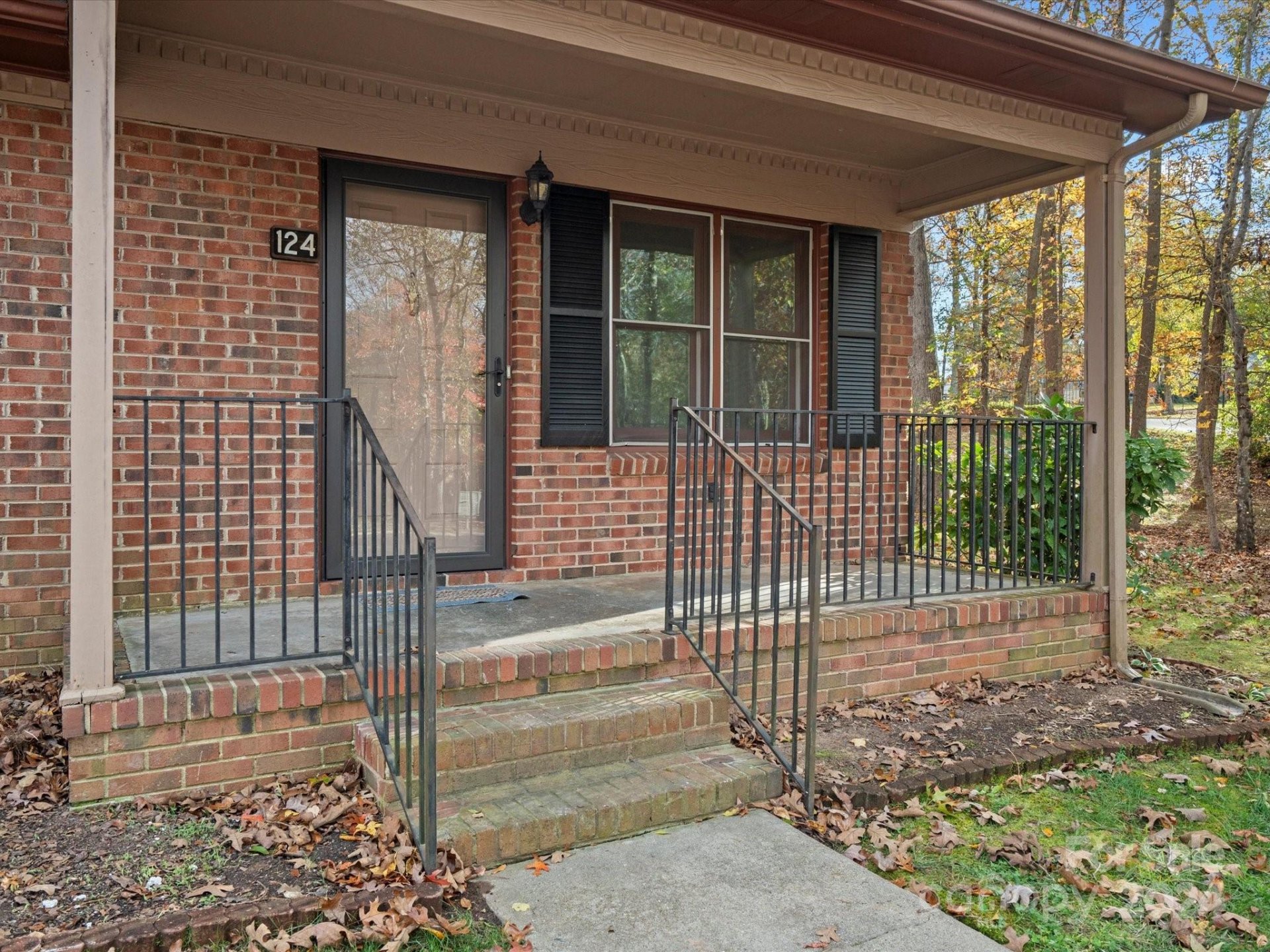 Property image 3 at 124 Ashleigh Court, Fort Mill, SC 29715