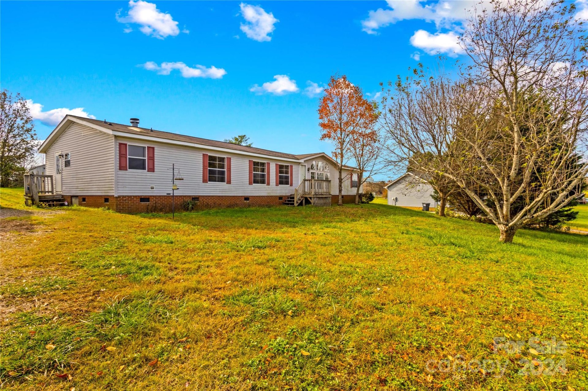 227 Grassy Meadow Lane