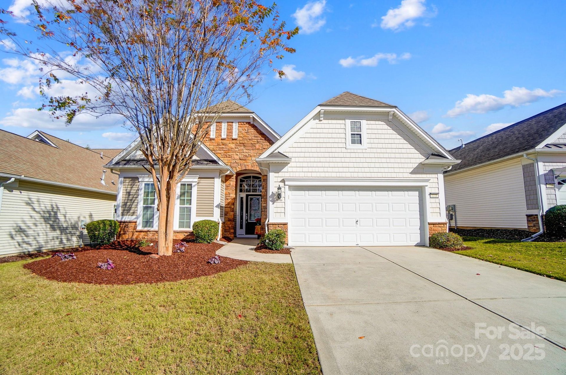 2221 Hartwell Lane
